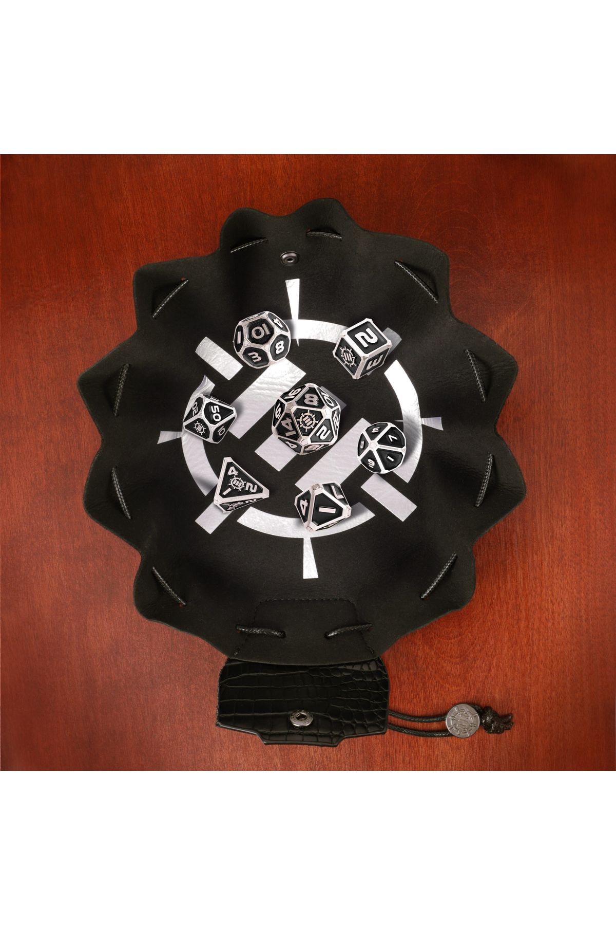 Enhance-Collector's Edition Black DnD Metal Dice Set 8