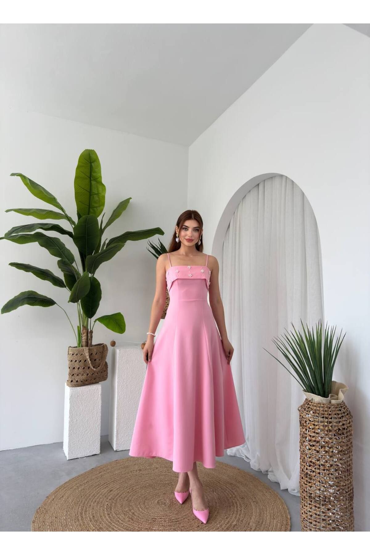 conconmoda Askılı İnci Detay Kiloş Atlas Uzun Elbise
