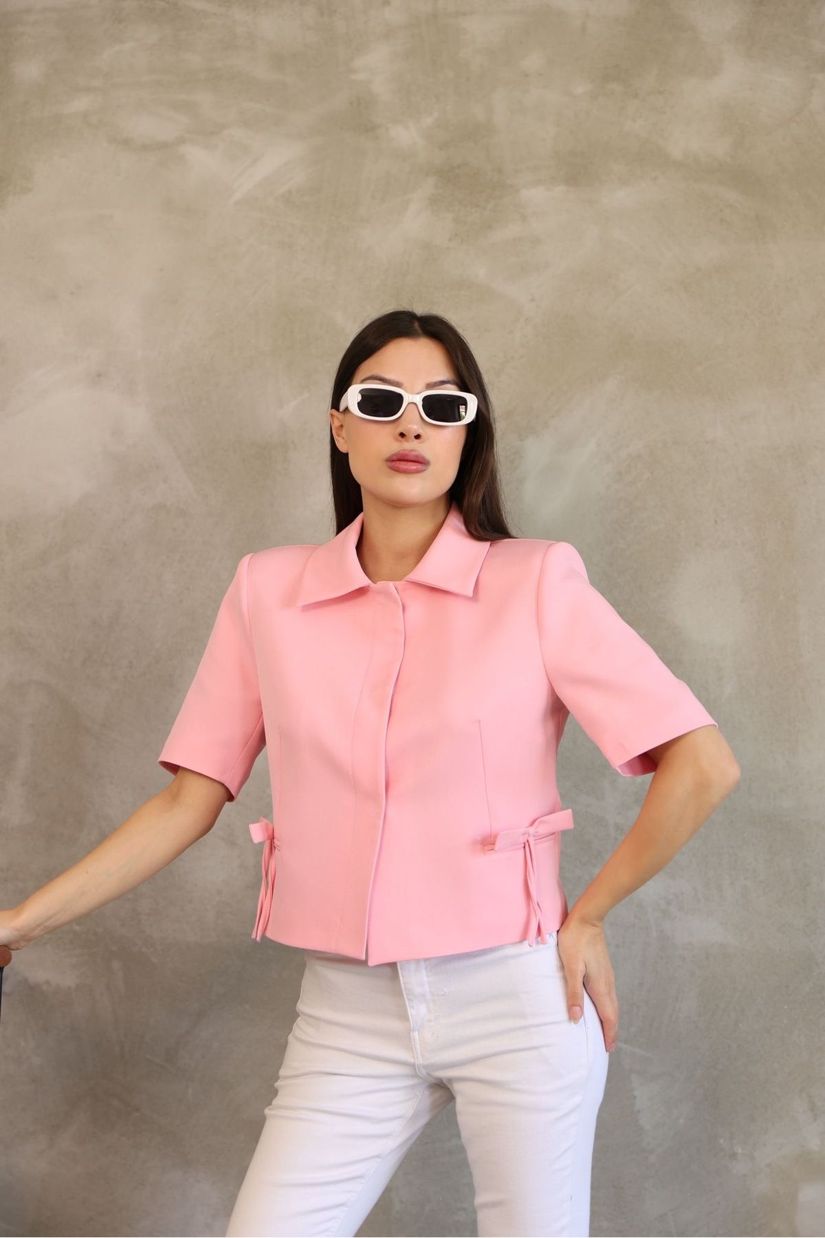 Ekim Store Fiyonk Cepli Crop Blazer Ceket