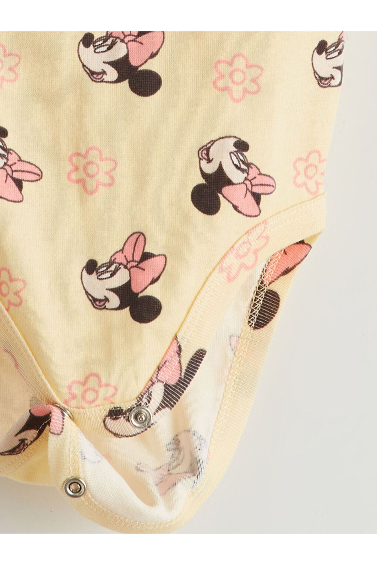LC Waikiki LCW baby Sari Minnie Mouse Baskılı Kız Bebek Çıtçıtlı Bodysuit
