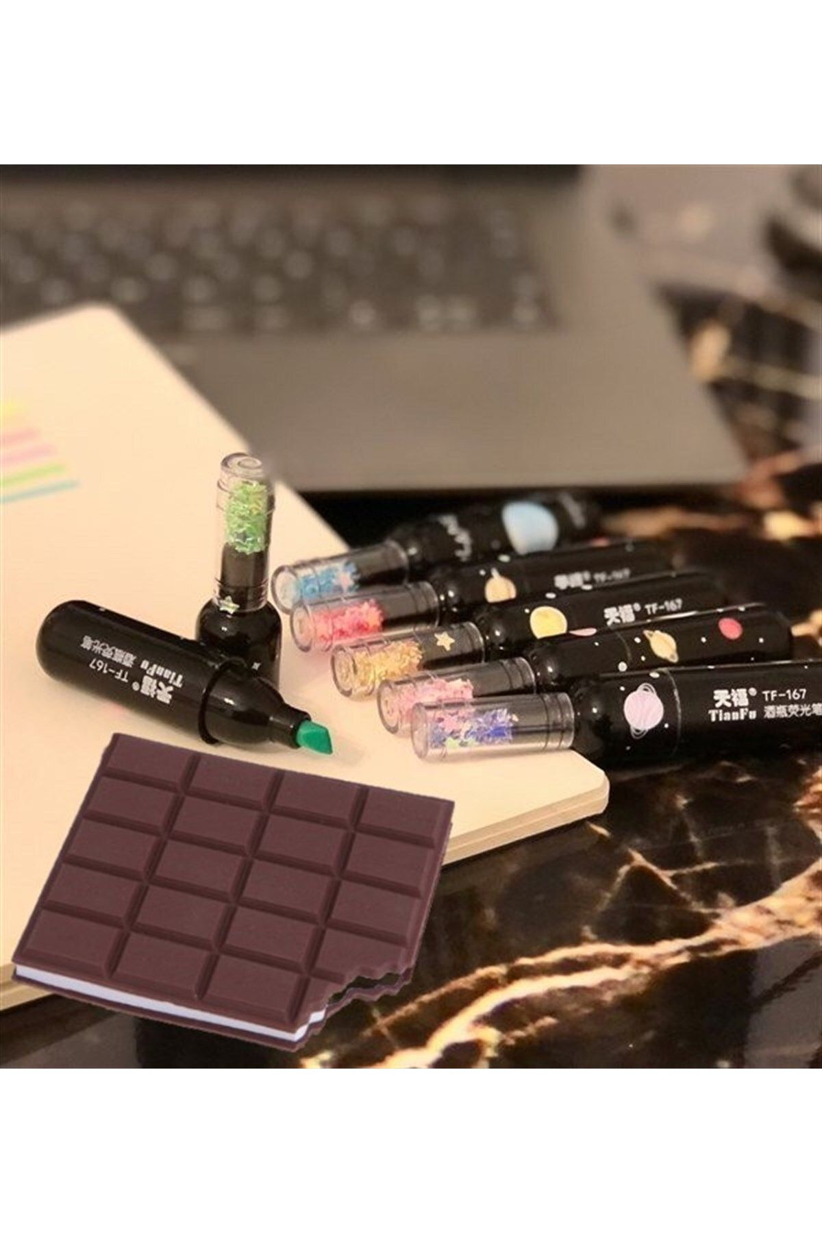 Hediye Vakti Galaxy 6'lı Keçeli Kalem ve Çikolata Kokulu Misgibi Defter set