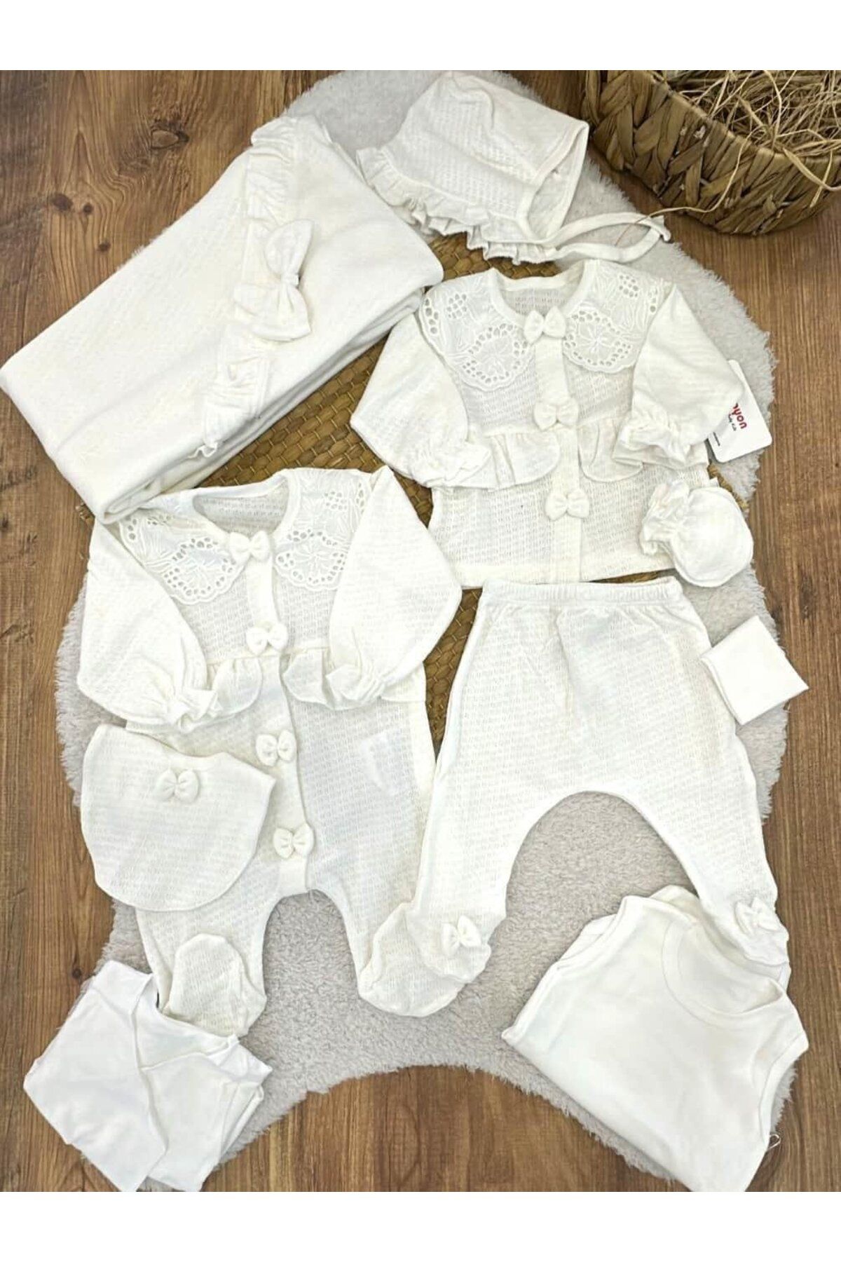 Papyon Baby Kids Dantel Güpürlü Yenidoğan Kız Bebek Natural 10lu Hastane Çıkış Seti