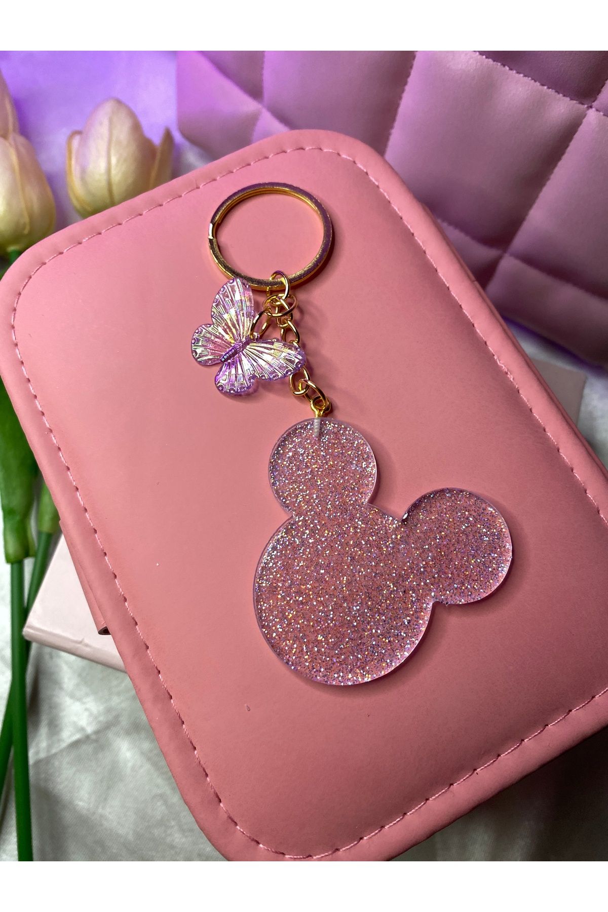 TATLIŞ El yapımı epoksi simli mickey konseptli anahtarlık/hediyelik çanta süsü