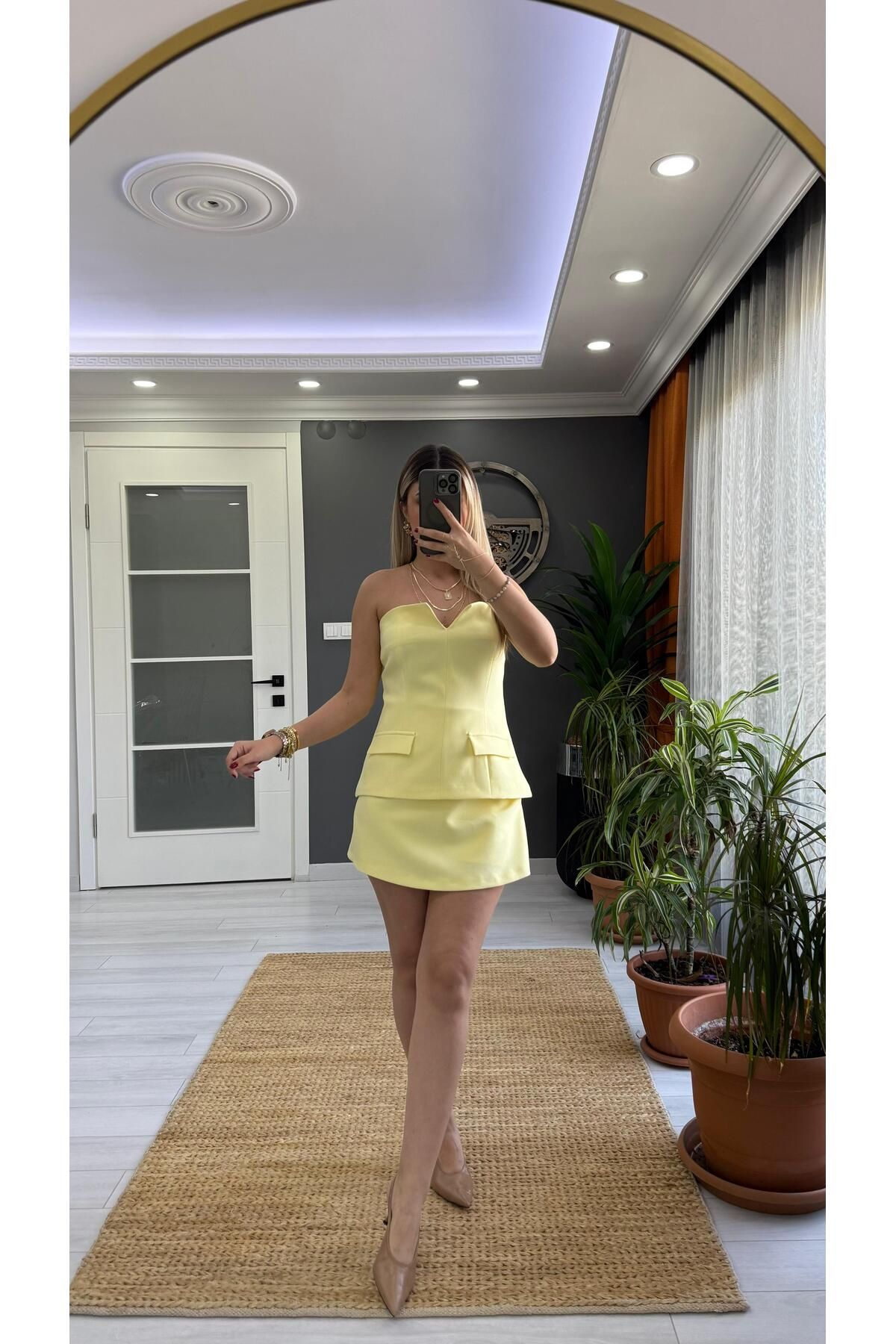 SEVİNÇ GÜNGÖR Kumaş şort etek Sarı