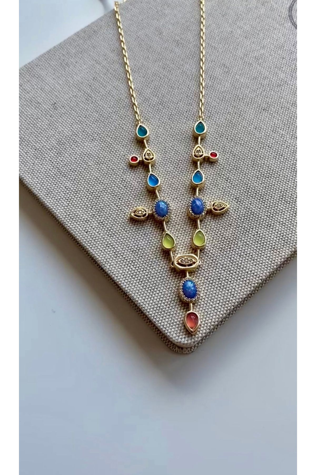 VİOLET ACCESSORİES MARKA MODEL RENKLİ ZİRKON TAŞ KOLYE/ÖZEL SERİ