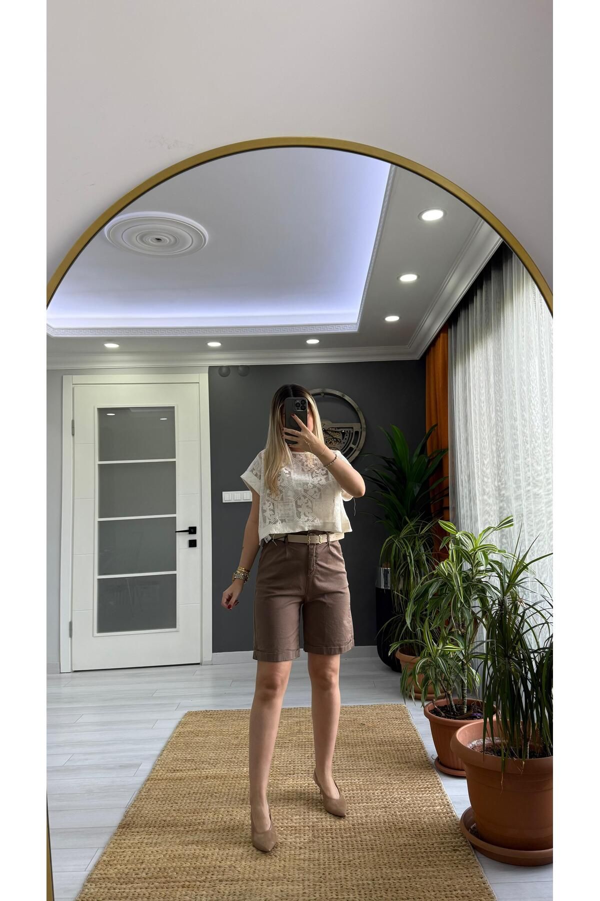 SEVİNÇ GÜNGÖR Şehir boy şort Kahve