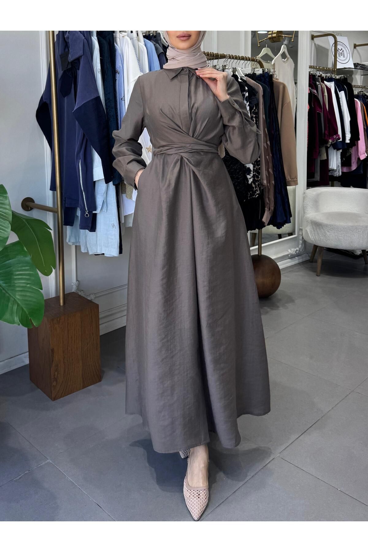 Cloche OSİ BAĞLAMALI ELBİSE