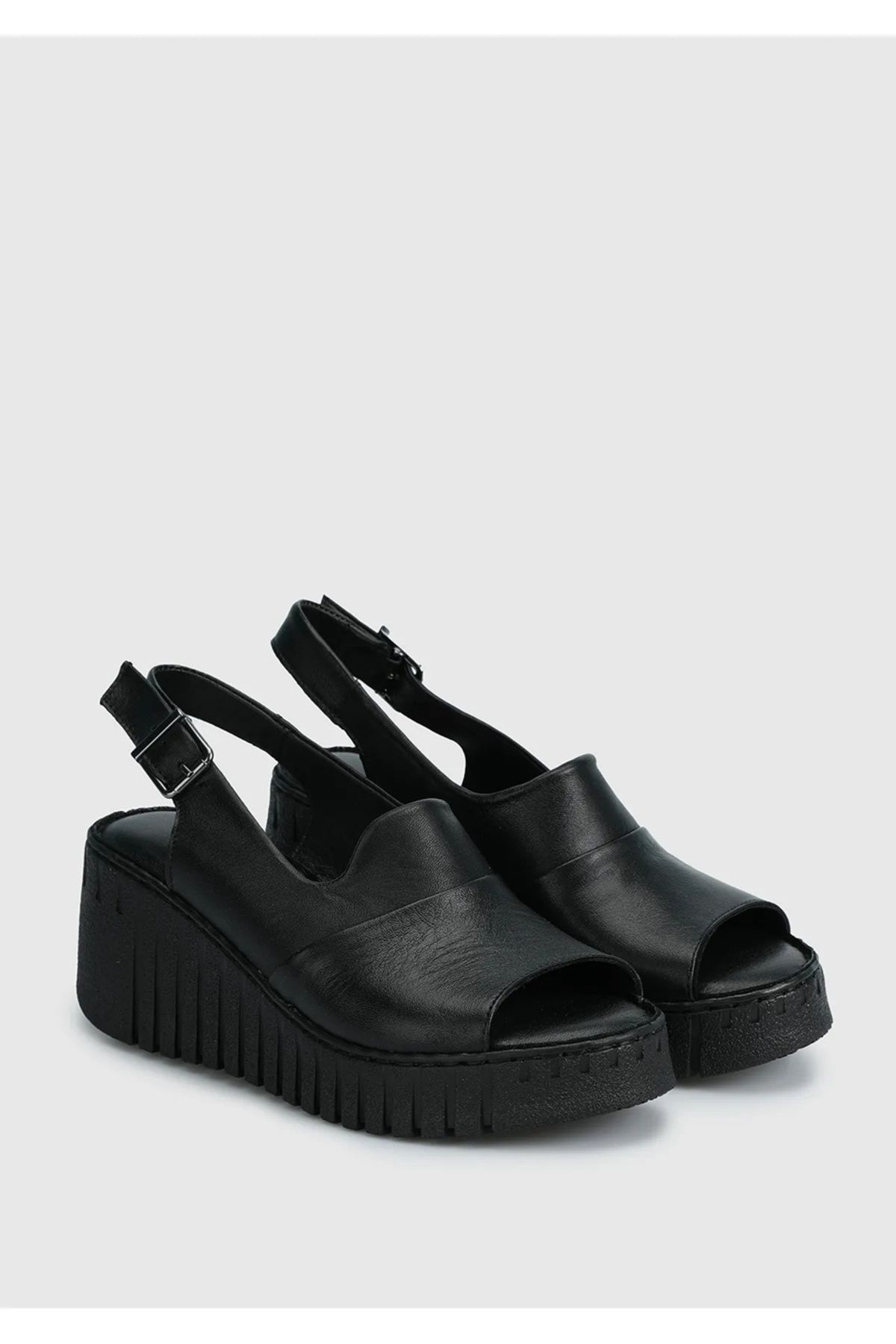 PATRON SHOES Deri Kadın Konfor Sandalet