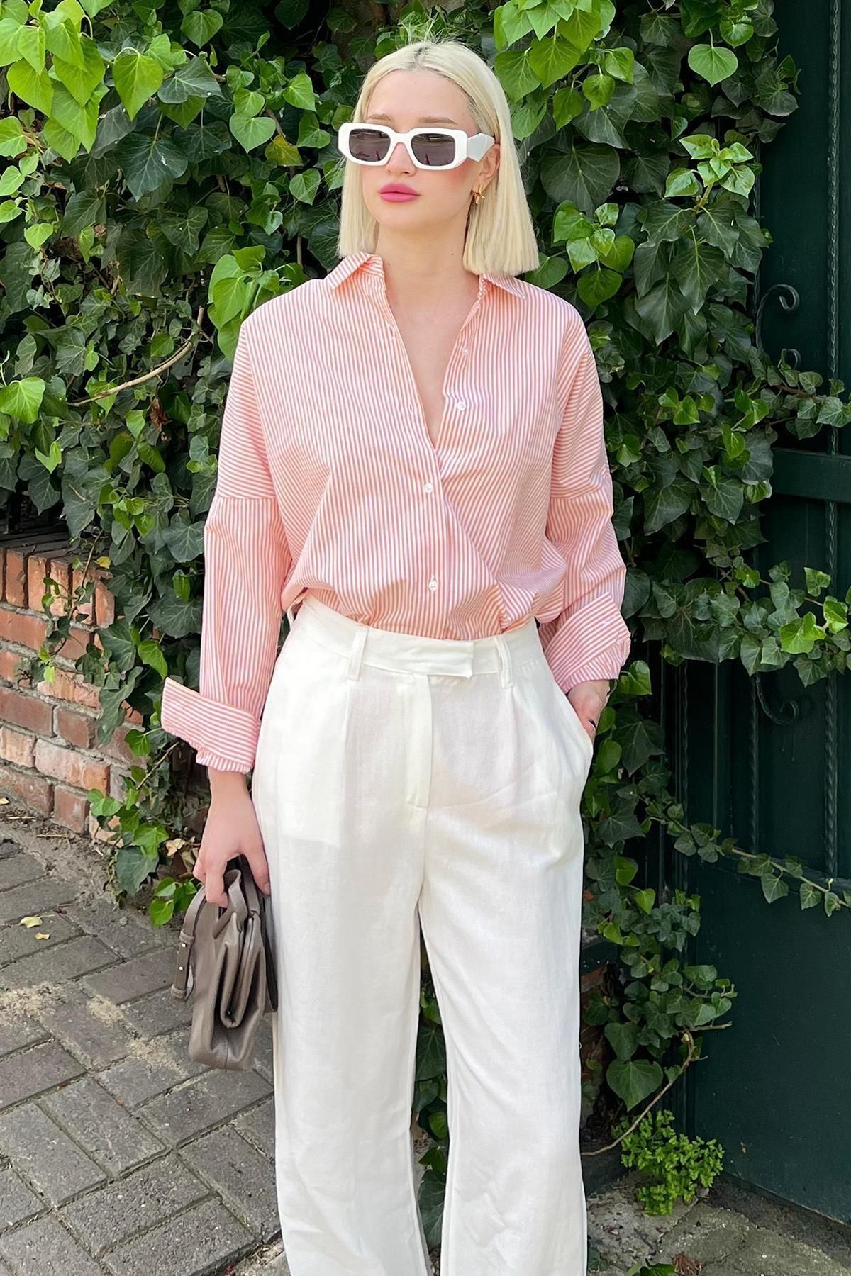EKİNORA Kadın Oversize Çizgili Keten Karışımlı Gömlek
