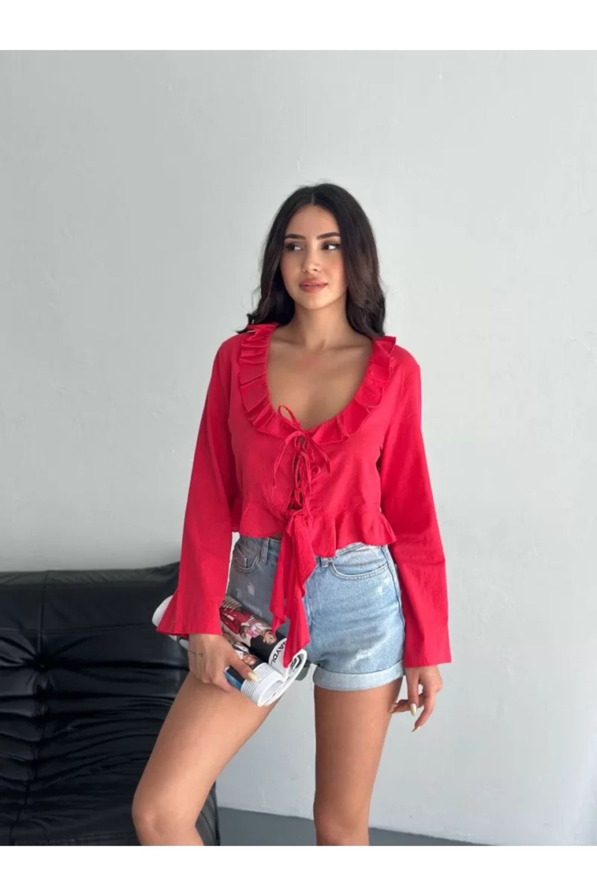 BBbutik Rahat Keten Uzun Kol Bağcık Detaylı Yazlık Bluz