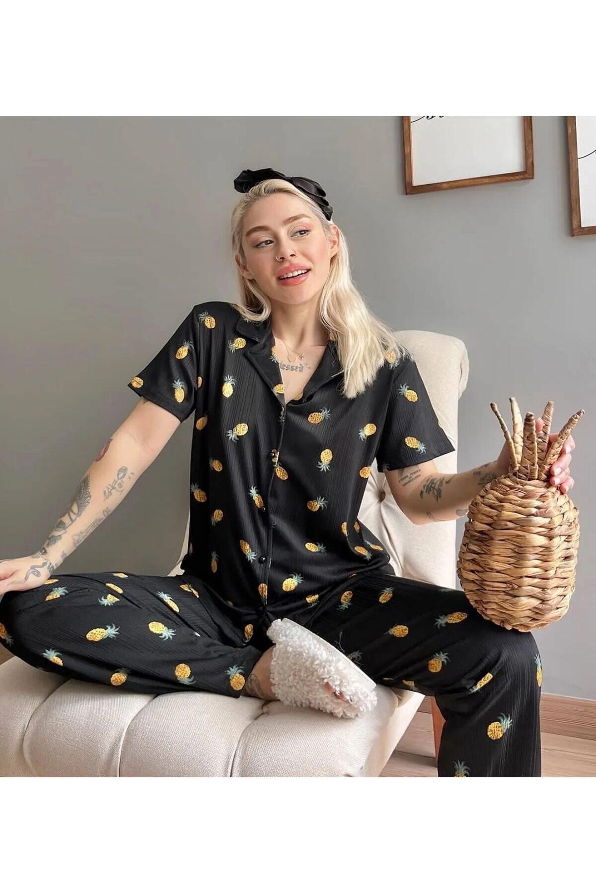 IŞILAY HOMEWEAR ananas desenli düğmeli kadın pijama takımı