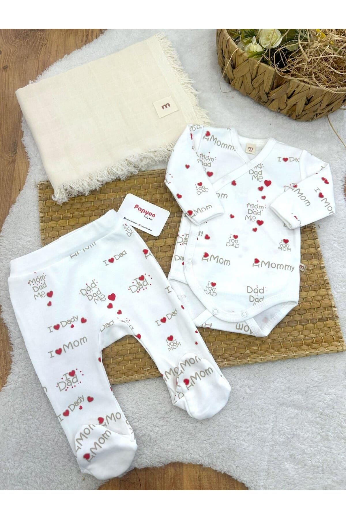 Papyon Baby Kids Mom Dad Me Baskılı Çıtçıtlı Badi Alt Müslin Battaniyeli Yenidoğan Uniseks Bebek 3lü Set