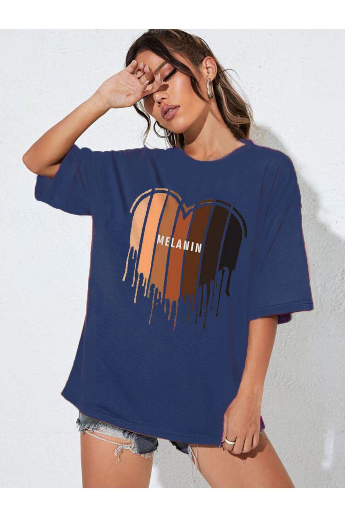 Tarzsokak Melanin Kalp Baskılı Kadın