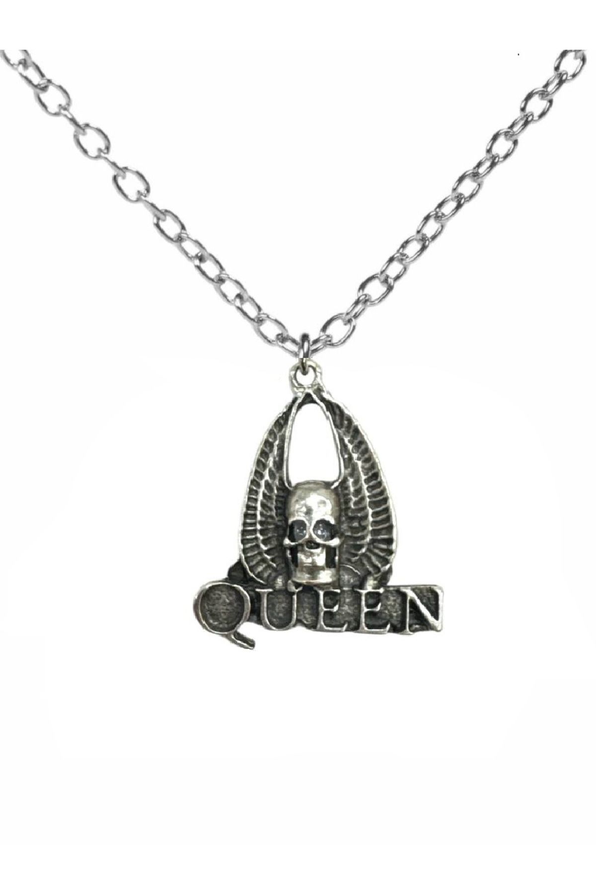 Herşey Nota Queen Grubu Logolu Metal Kolye – Gümüş Renk | Unisex Rock Tarzı Retro Aksesuar