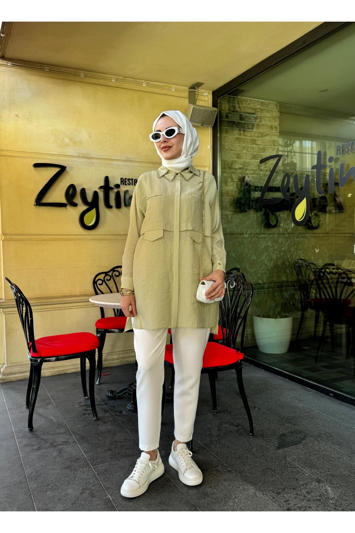 Premium ÇİFT YAKALI TAŞLI GÖMLEK