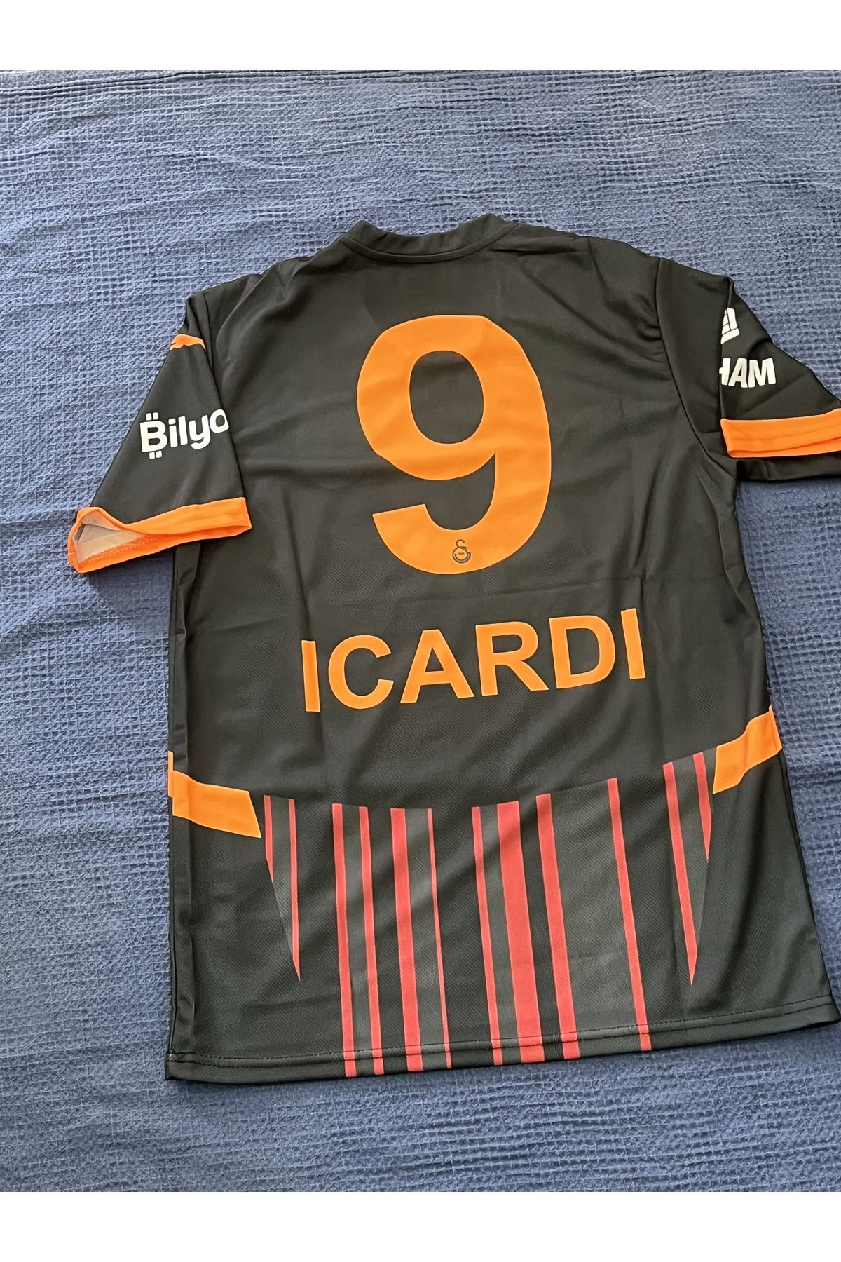 JANJON STAR I./c.a.r.d.i_G'.â.l.a.t.â/s.a.r.â.yy 4'lü Set 2024-2025 Siyah Çocuk Forma Şort Çorap Bileklik