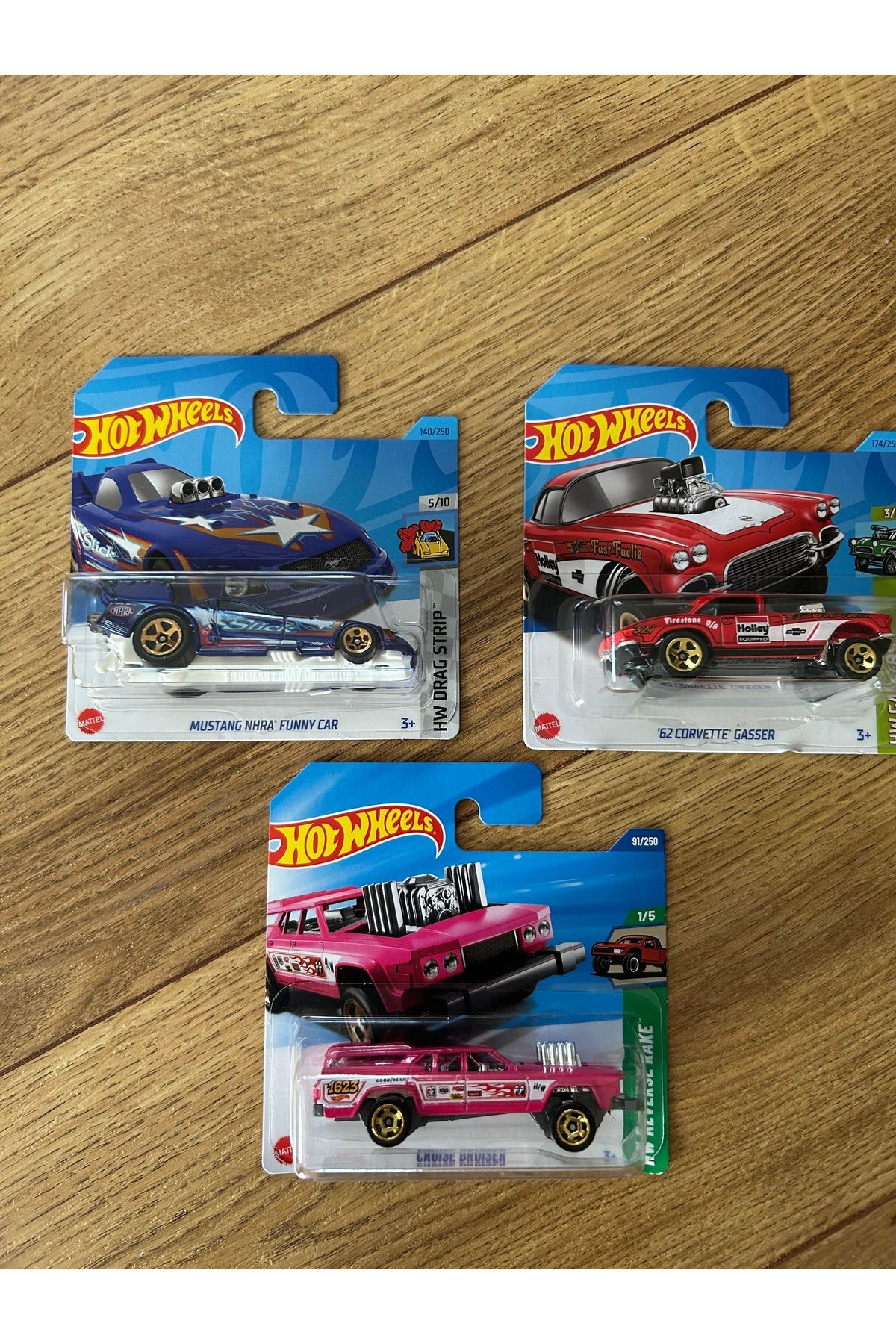 Hotwhells Hotwheels 3 adet araba