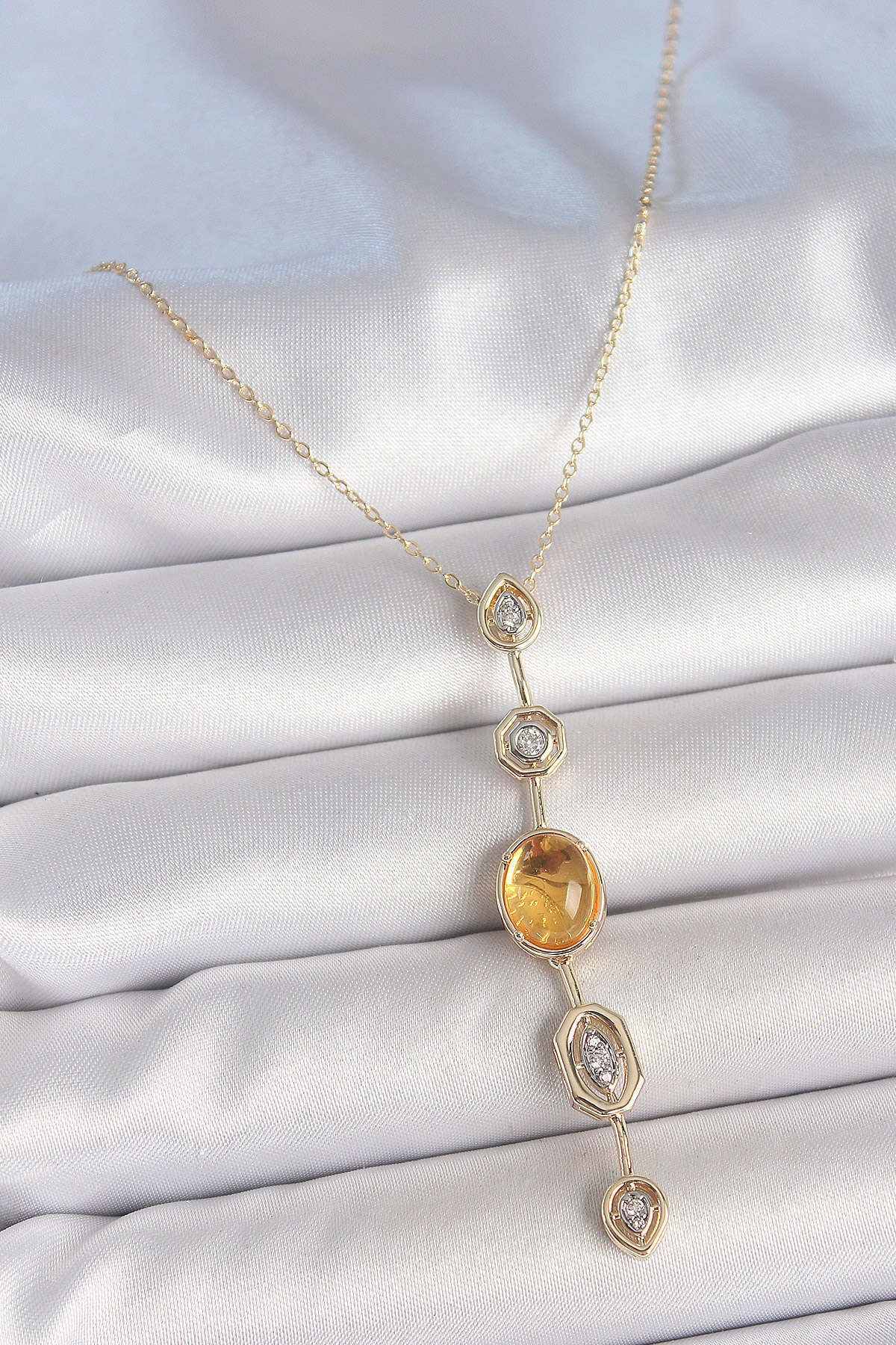 Avantaj Kapıda ® Pirinç Zincir Kehribar Sarı Gold Renk Zirkon Taşlı Y Kolye