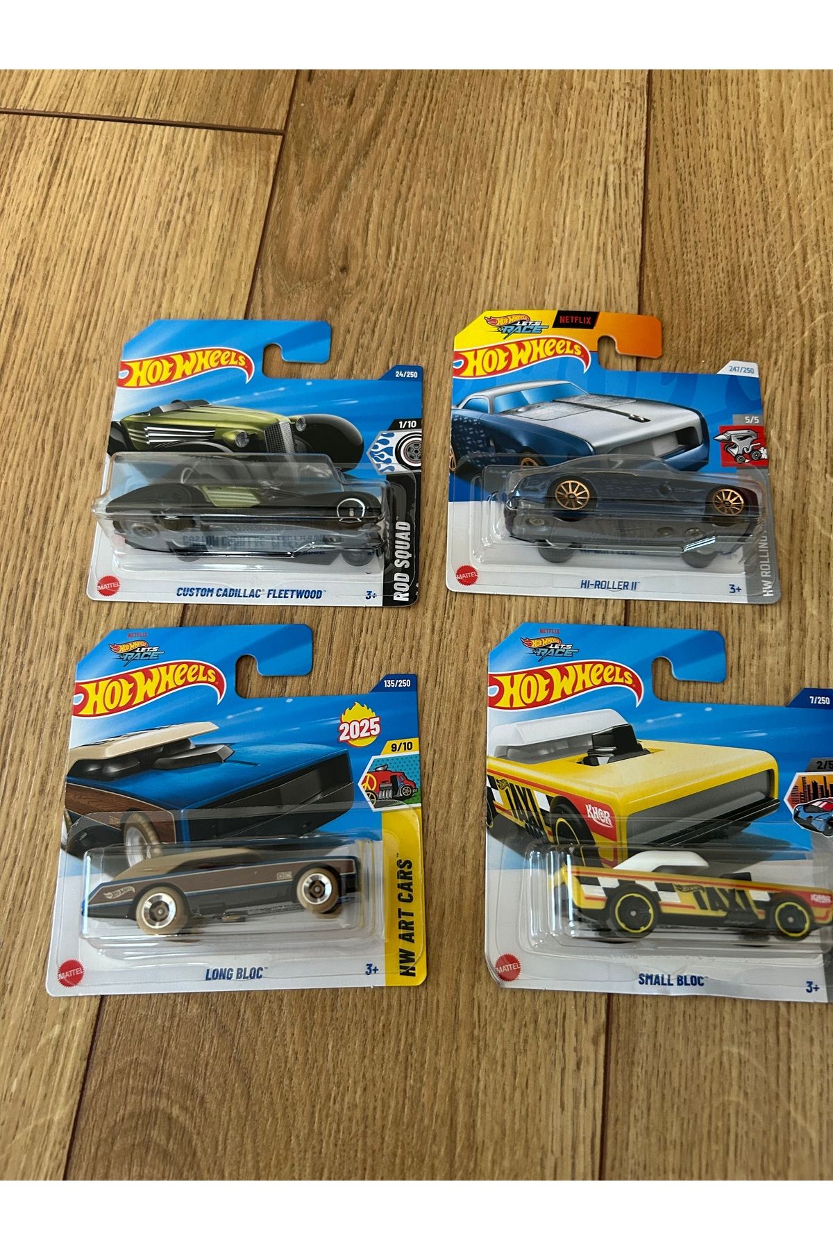 Hotwhells Hotwheels 4 adet araba