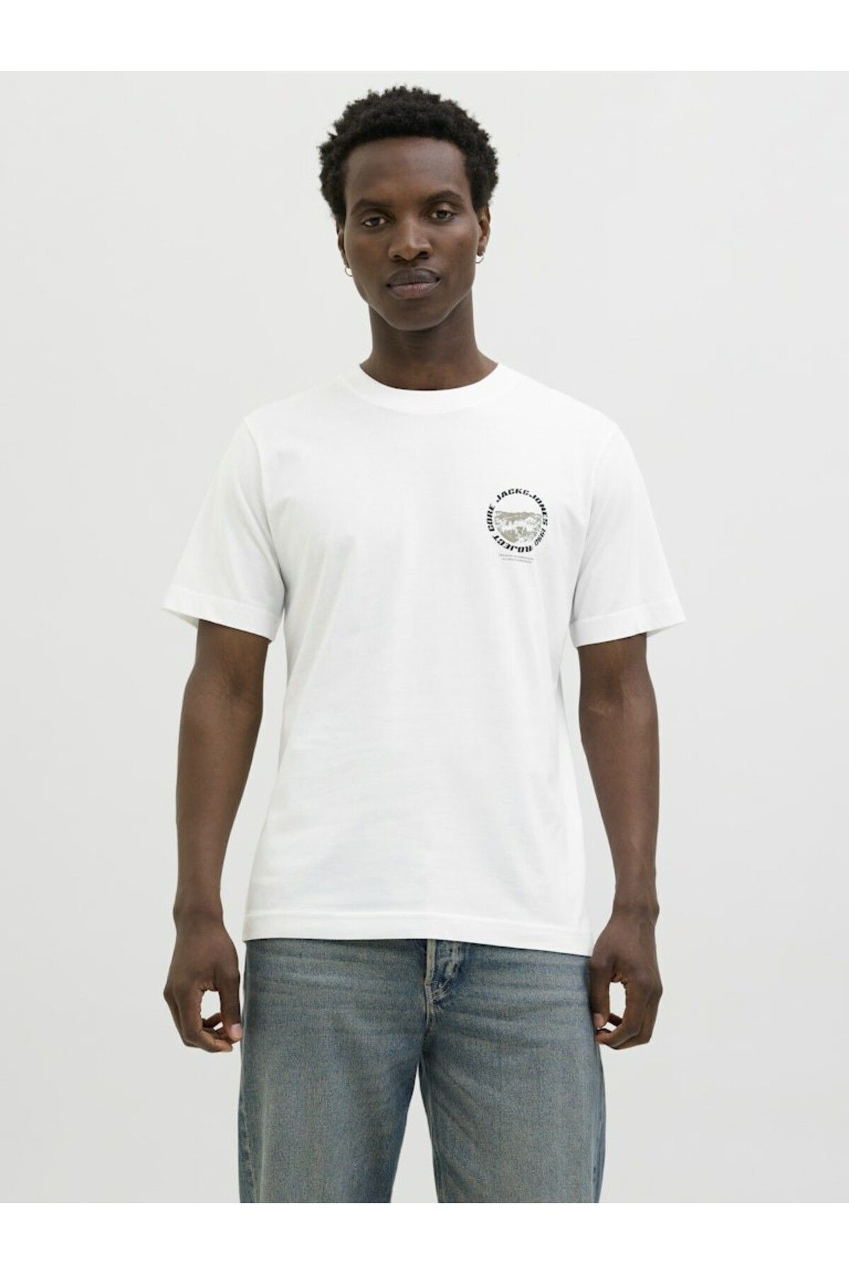 Jack & Jones Erkek Beyaz Jcolido Chest Tee Ss Crew Neck Fst T-shirt 12281092-Brightwhi