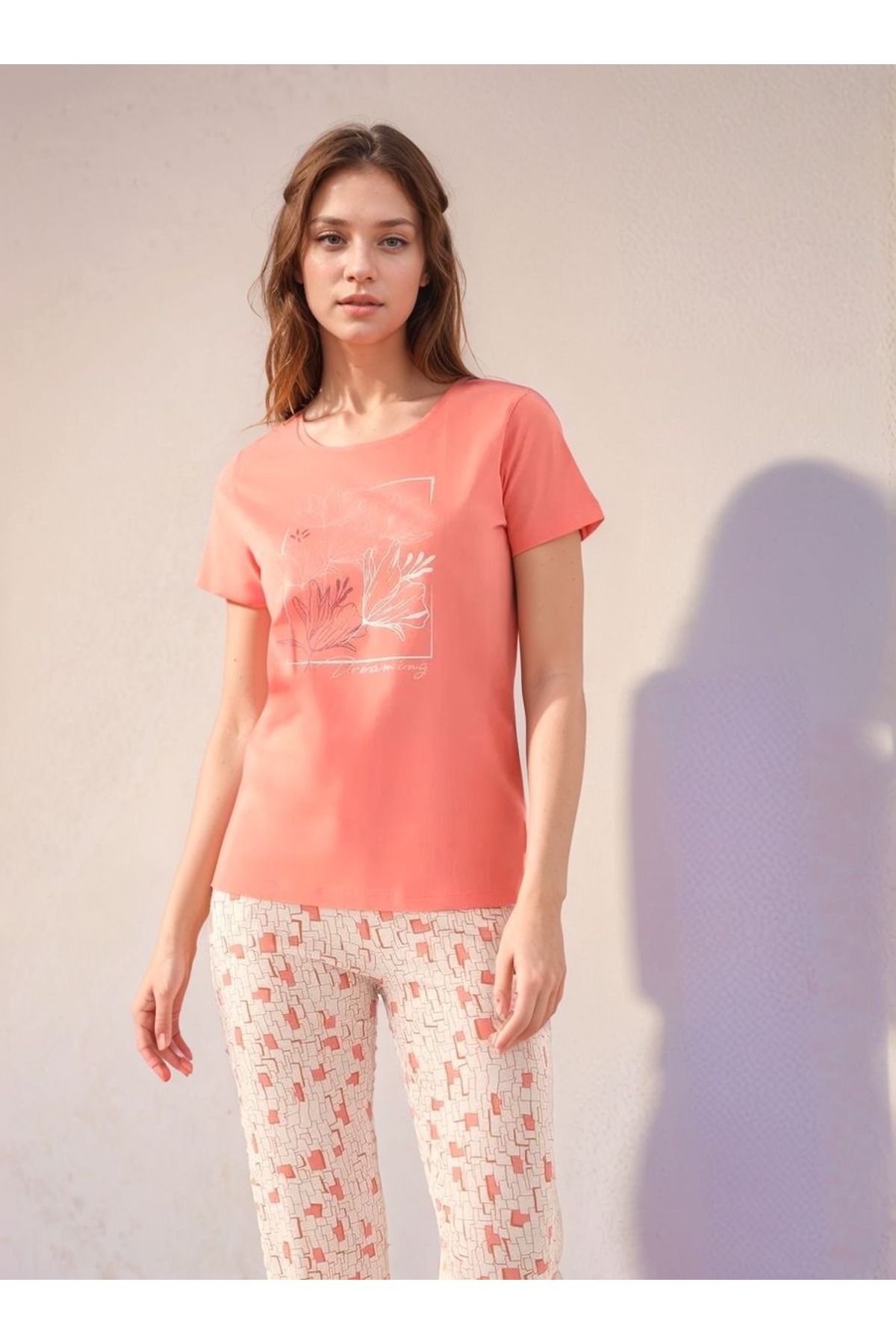 Loule Kadın Giyim Pamuklu Kısa Kol 2'li Pijama Takımı LL.AR01.NE00.TT09