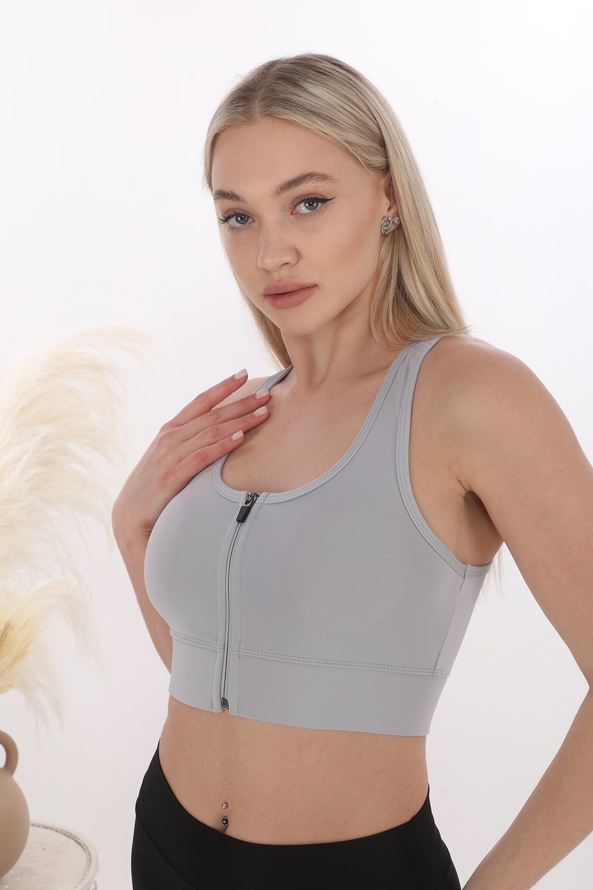 inkasole Önü Fermuarlı Sporcu Crop Büstiyer 5860 Gri