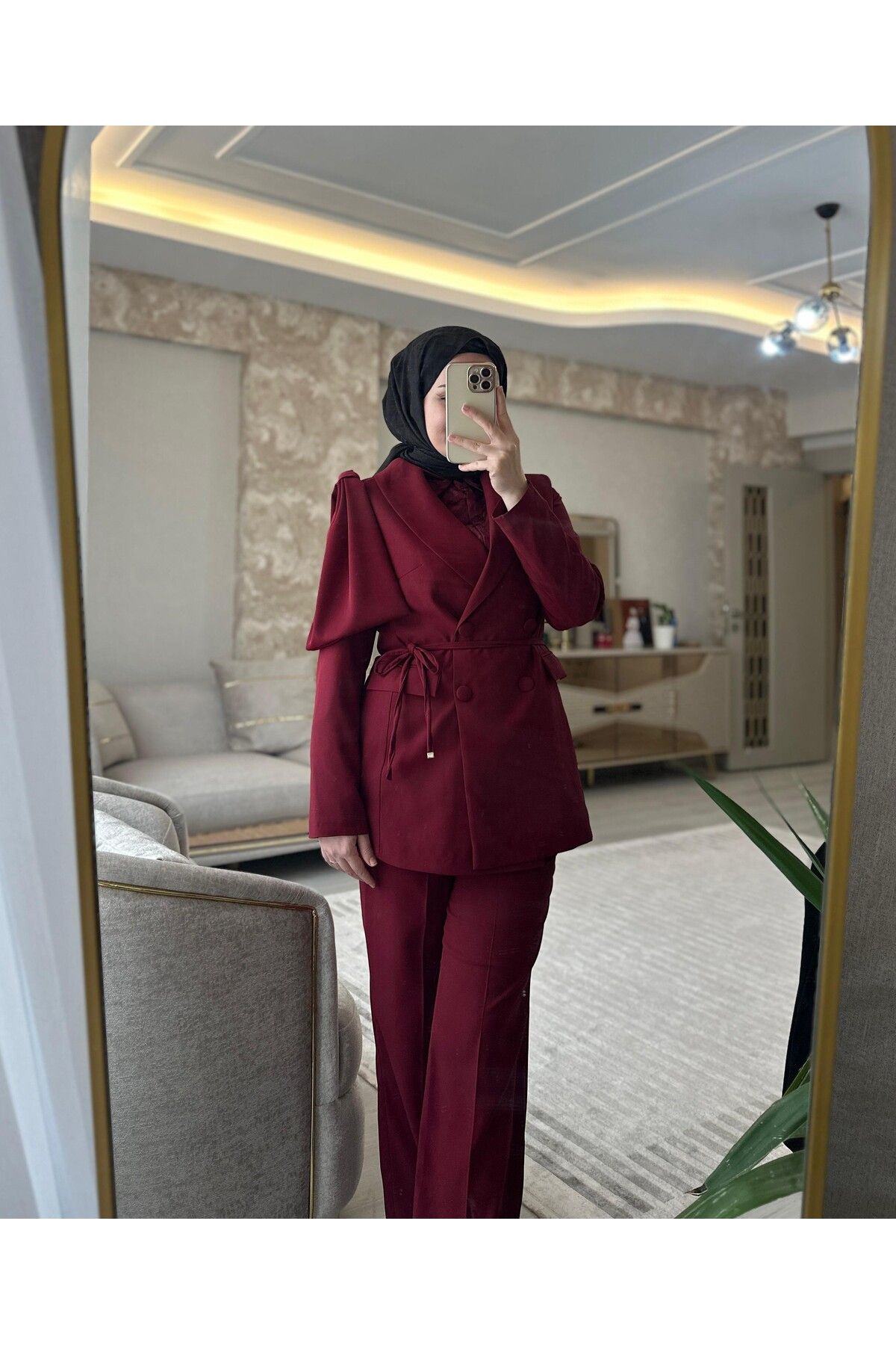 Nuesscollection Samira Omuz Aksesuarlı Ceket Takım