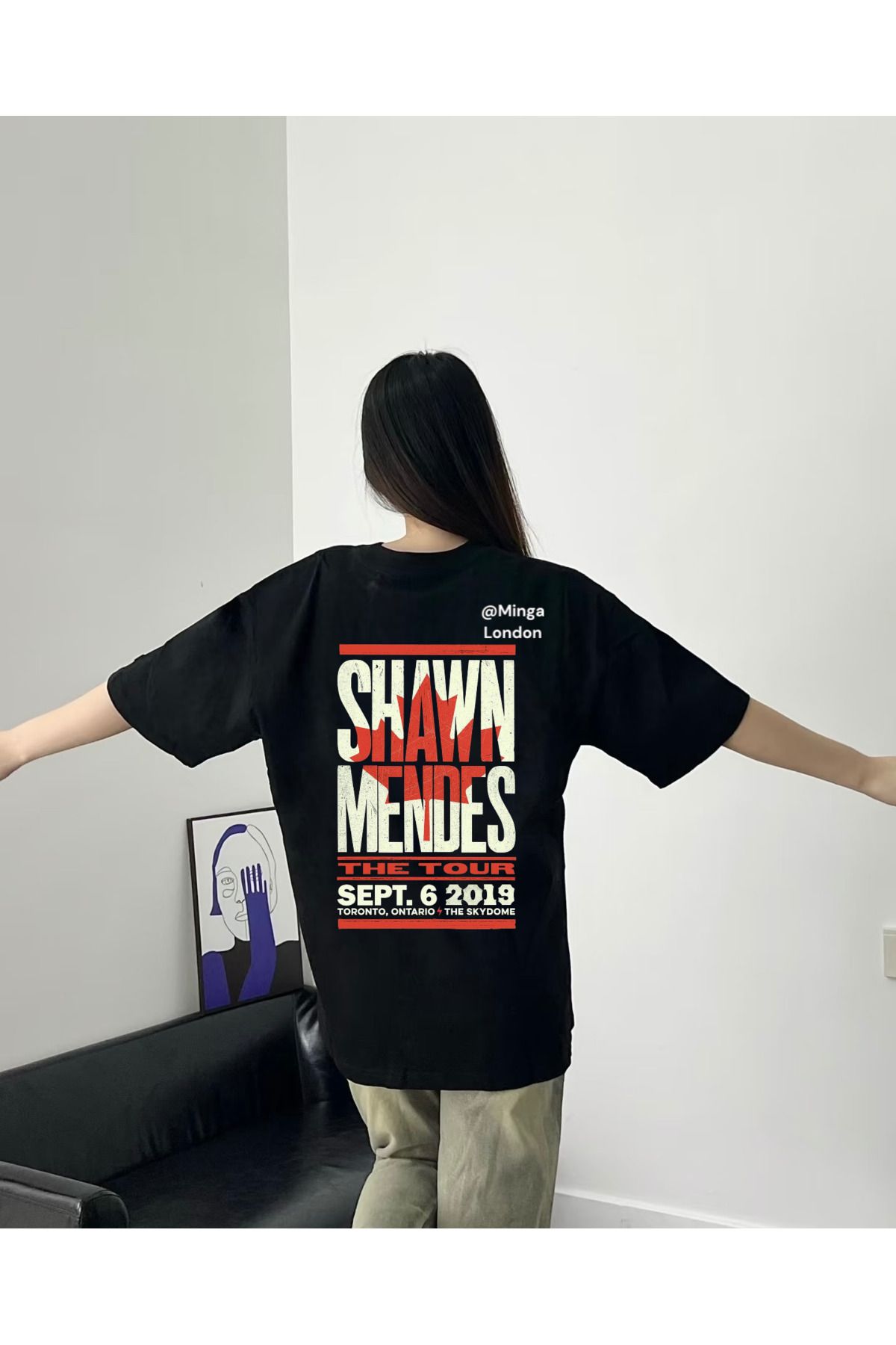 Minga London Siyah Shawn Mendes Sırt Baskılı Oversize Tshirt -Minga London