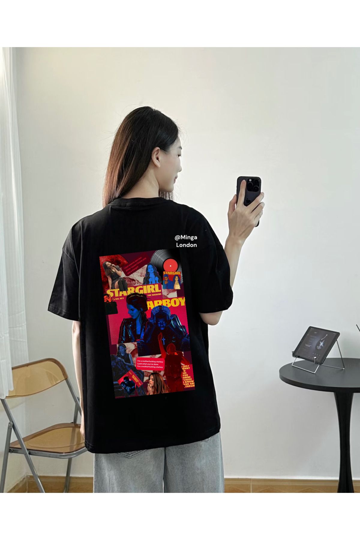 Minga London Siyah Star Girl Written Sırt Baskılı Oversize Tshirt -Minga London