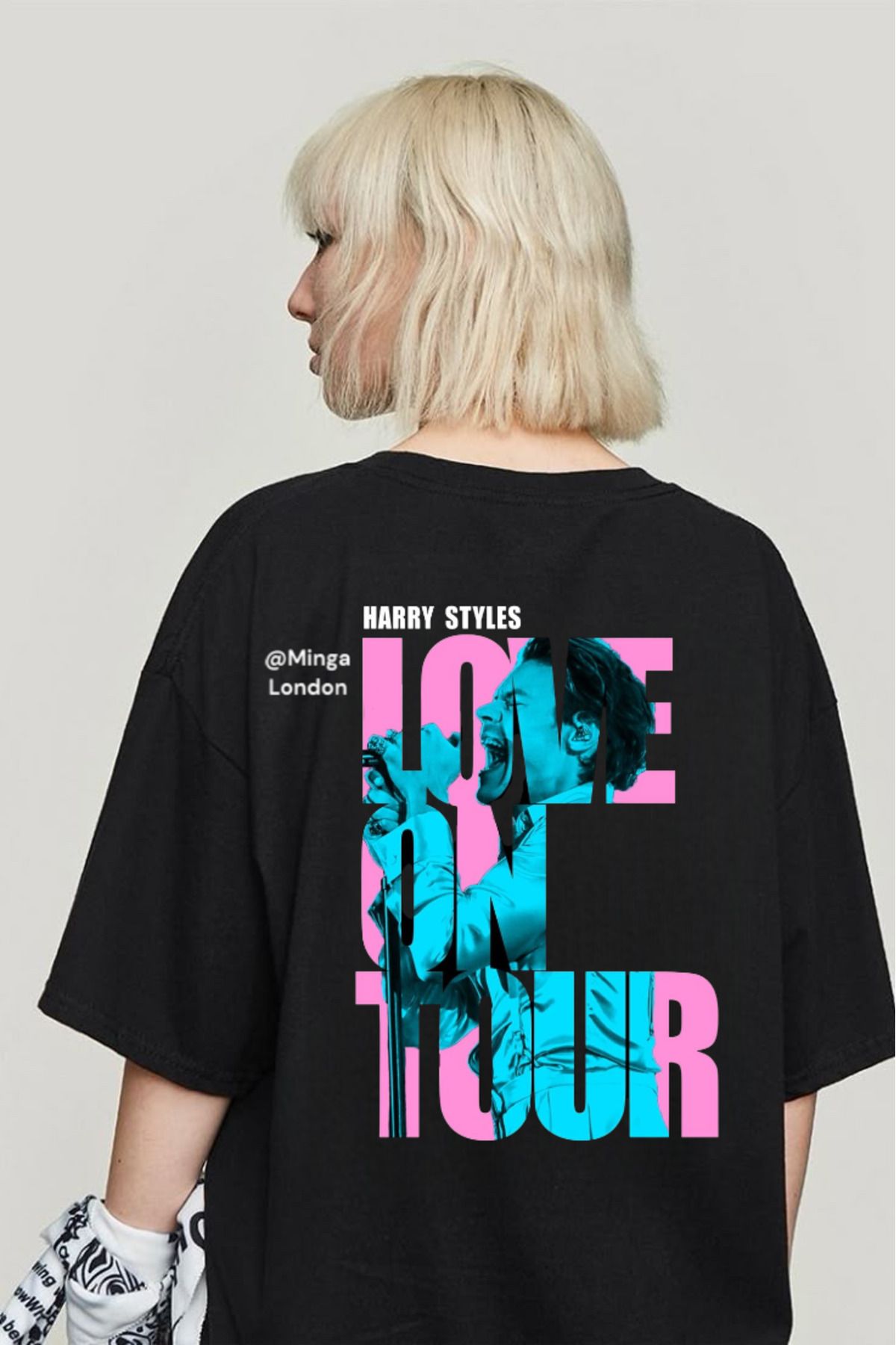 Minga London Siyah Harry Styles Love On Tour Baskılı Oversize Tshirt -Minga London