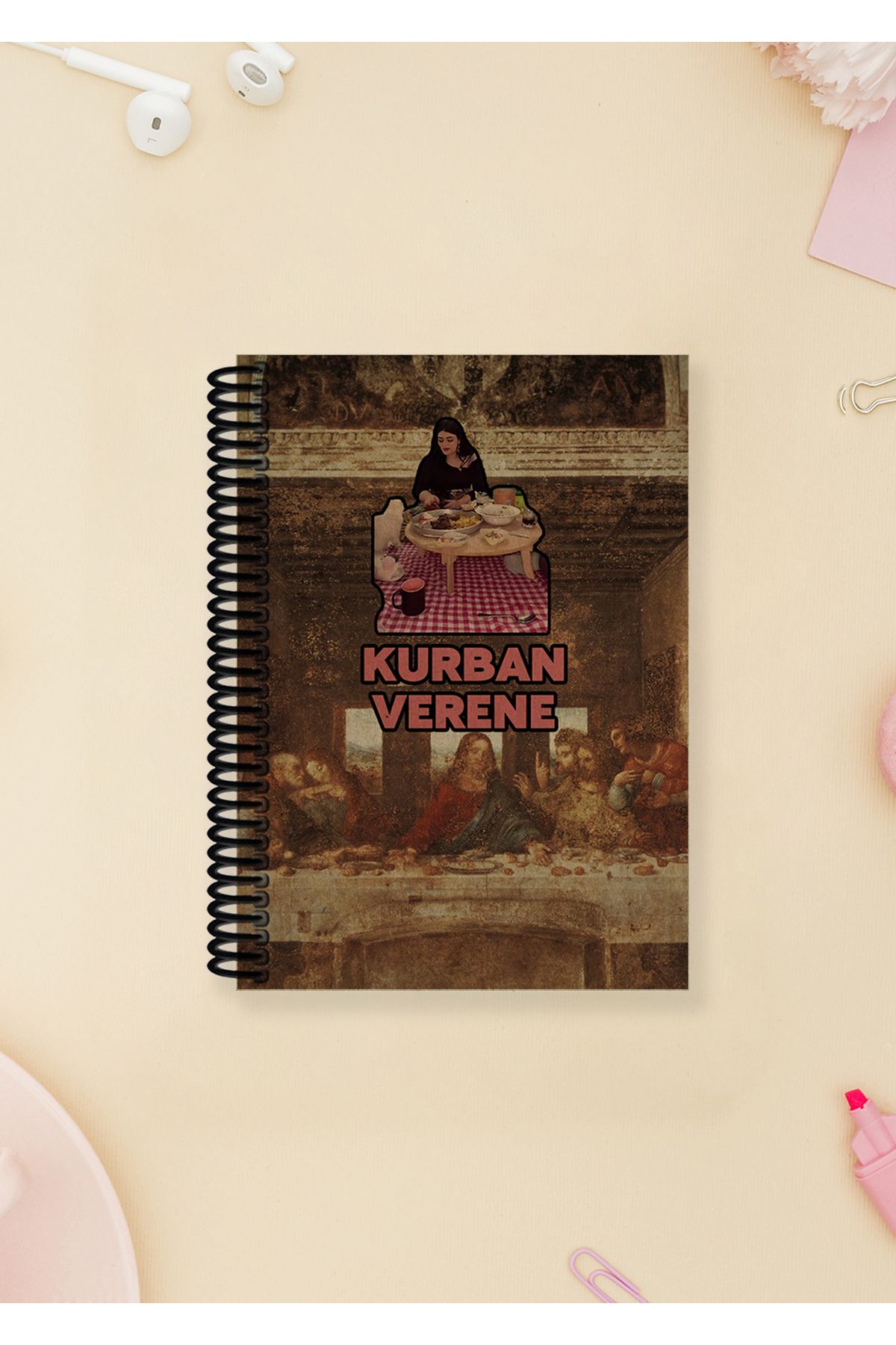 Ludios Kurban Verene Spiralli A6 Çizgisiz Kraft Kapaklı Not Defteri (100 Sayfa)