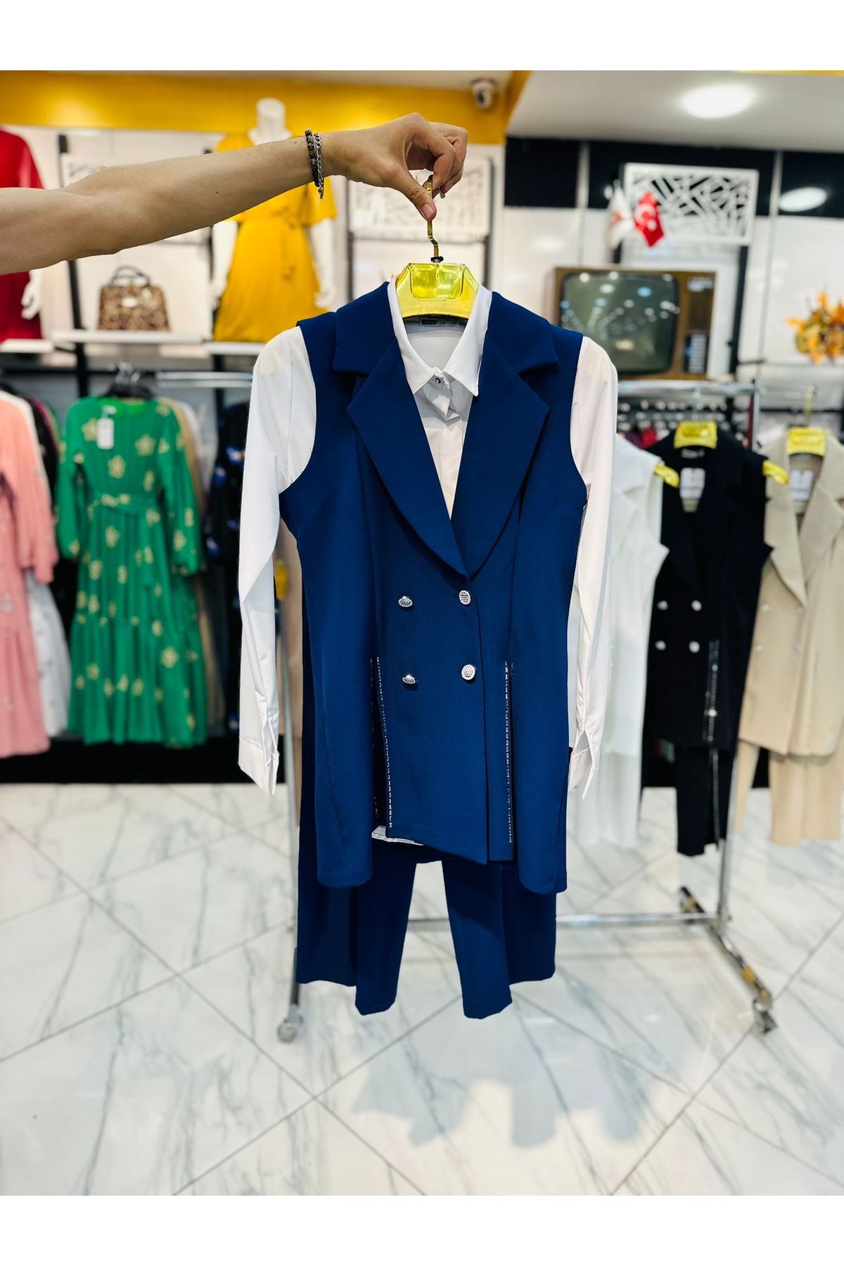 MC Boutique TAŞLI YELEKLİ TAKIM ®️