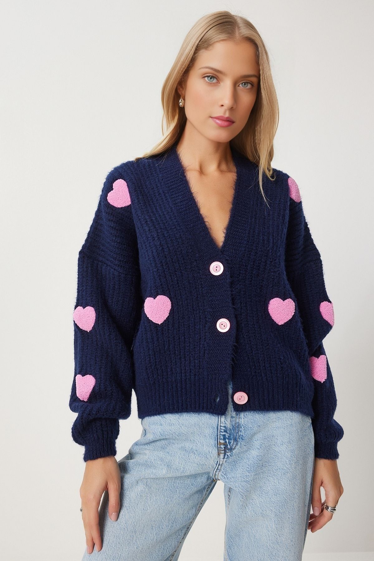 KURGAN TEKSTİL Kalp Motifli Oversize Lacivert Triko Hırka