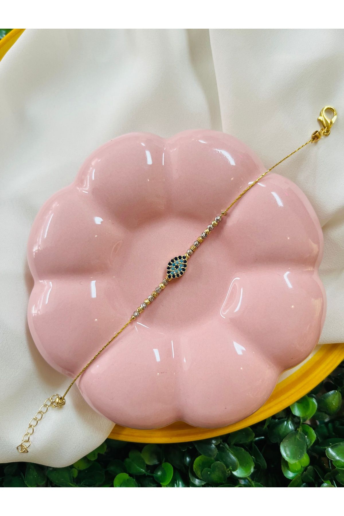PONÇİK ACCESSORİES Nazar Boncuğu ve Dorikalı Gold Rengi Halhal (Ortalama 20 cm boyutundadır)