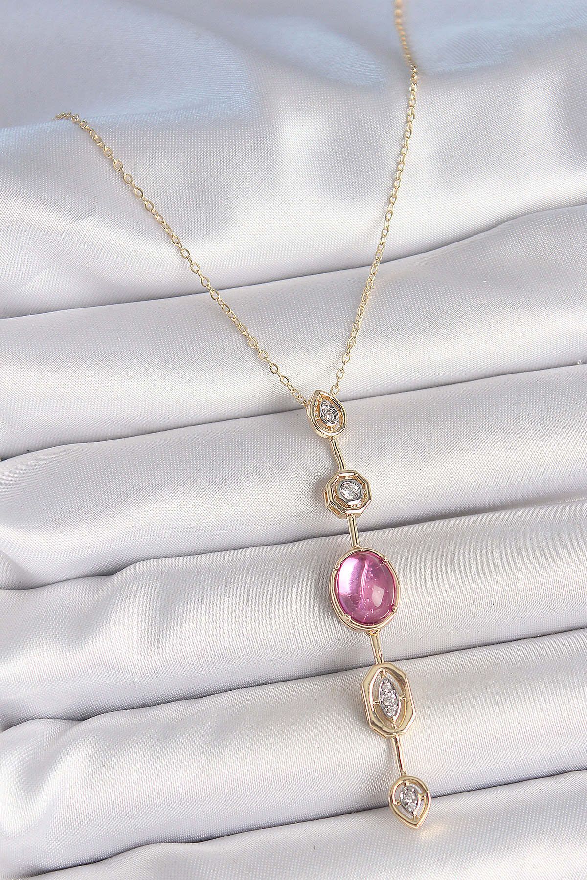 Clariss Pirinç Zincir Gold Renk Pembe Zirkon Taşlı Y Kolye