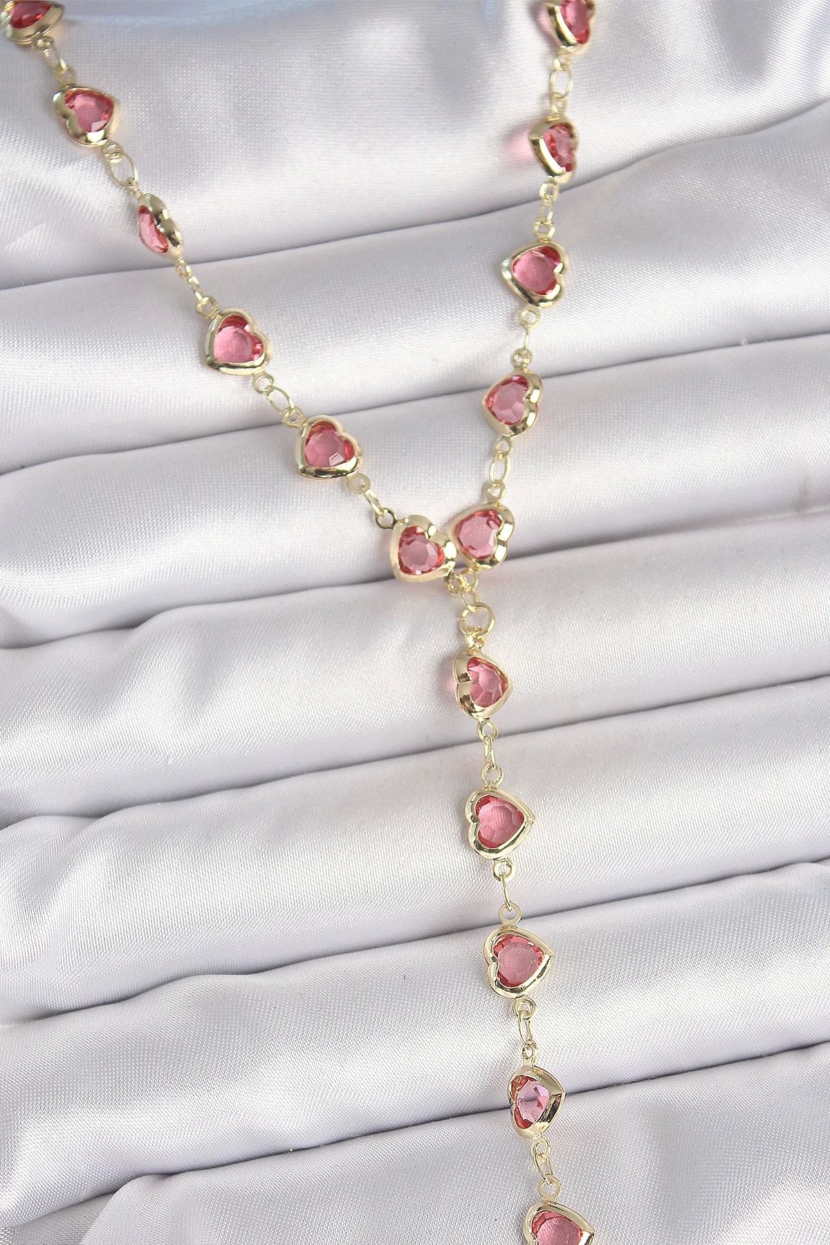 Clariss Gold Pembe Renk Kalp Figürlü Zirkon Taşlı Y Pirinç Kolye