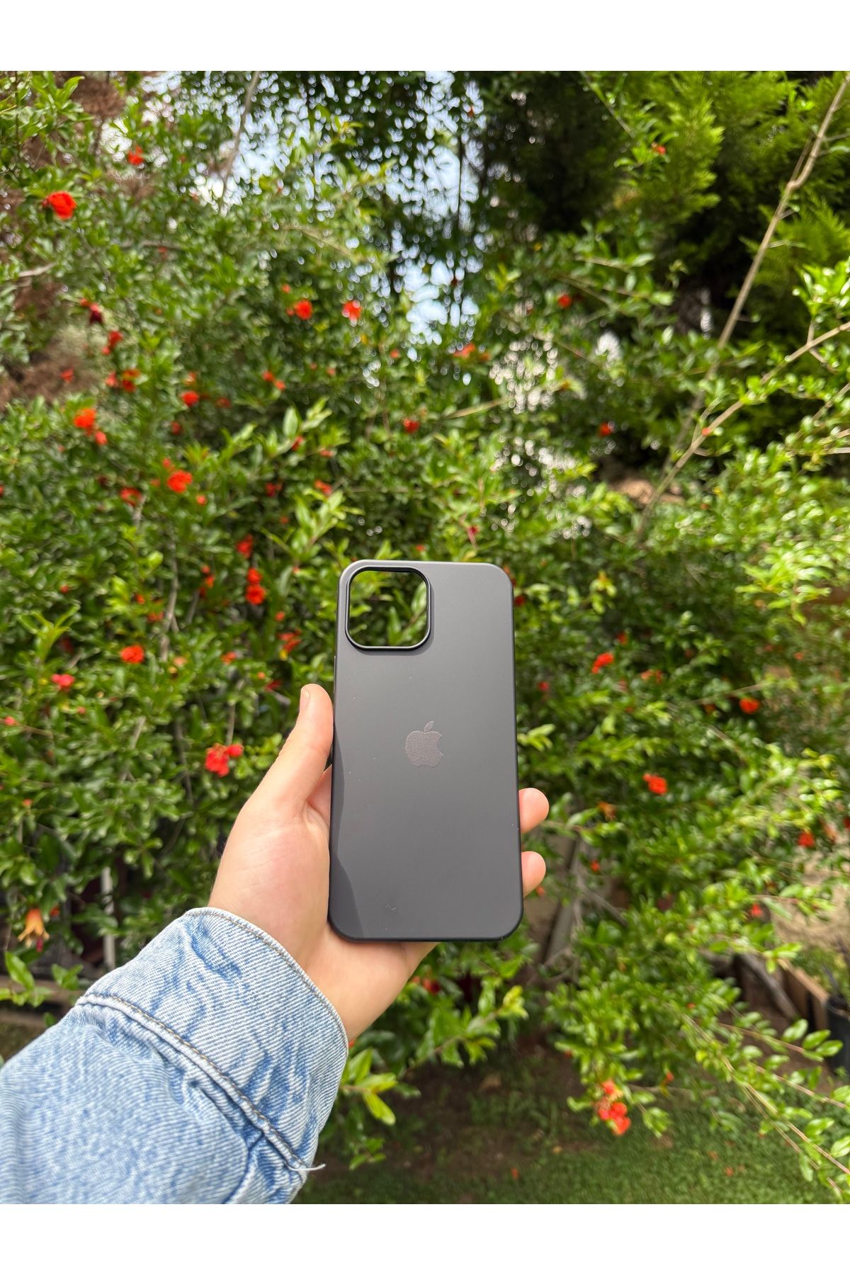 Thelioncase Apple iPhone 13 Pro Max Lansman Uyumlu İçi Kadife Silikon Kılıf