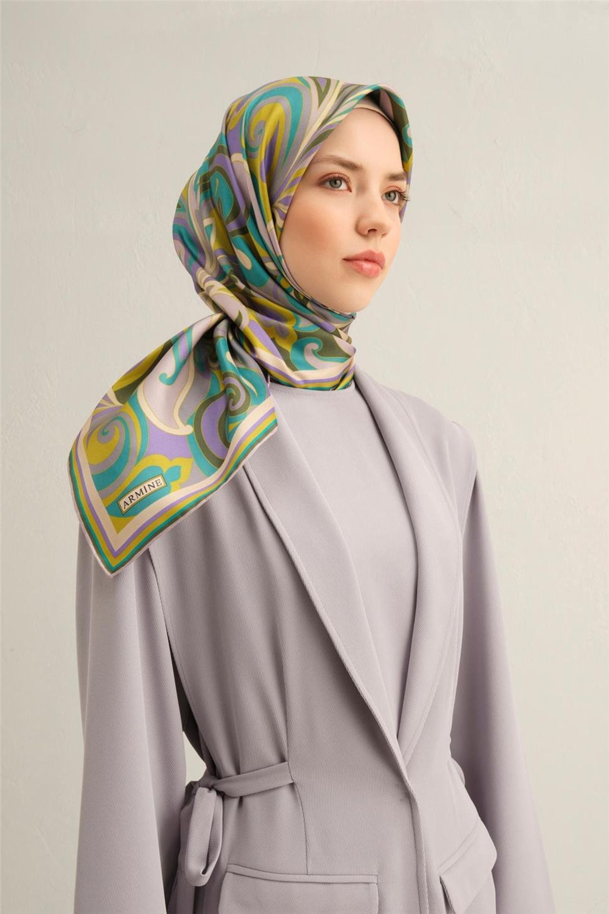Armine DJ SAF İPEK EŞARP 9323D (SURA) (NOSTALJİ) 90 x 90 Yeşil - Renkli - 84