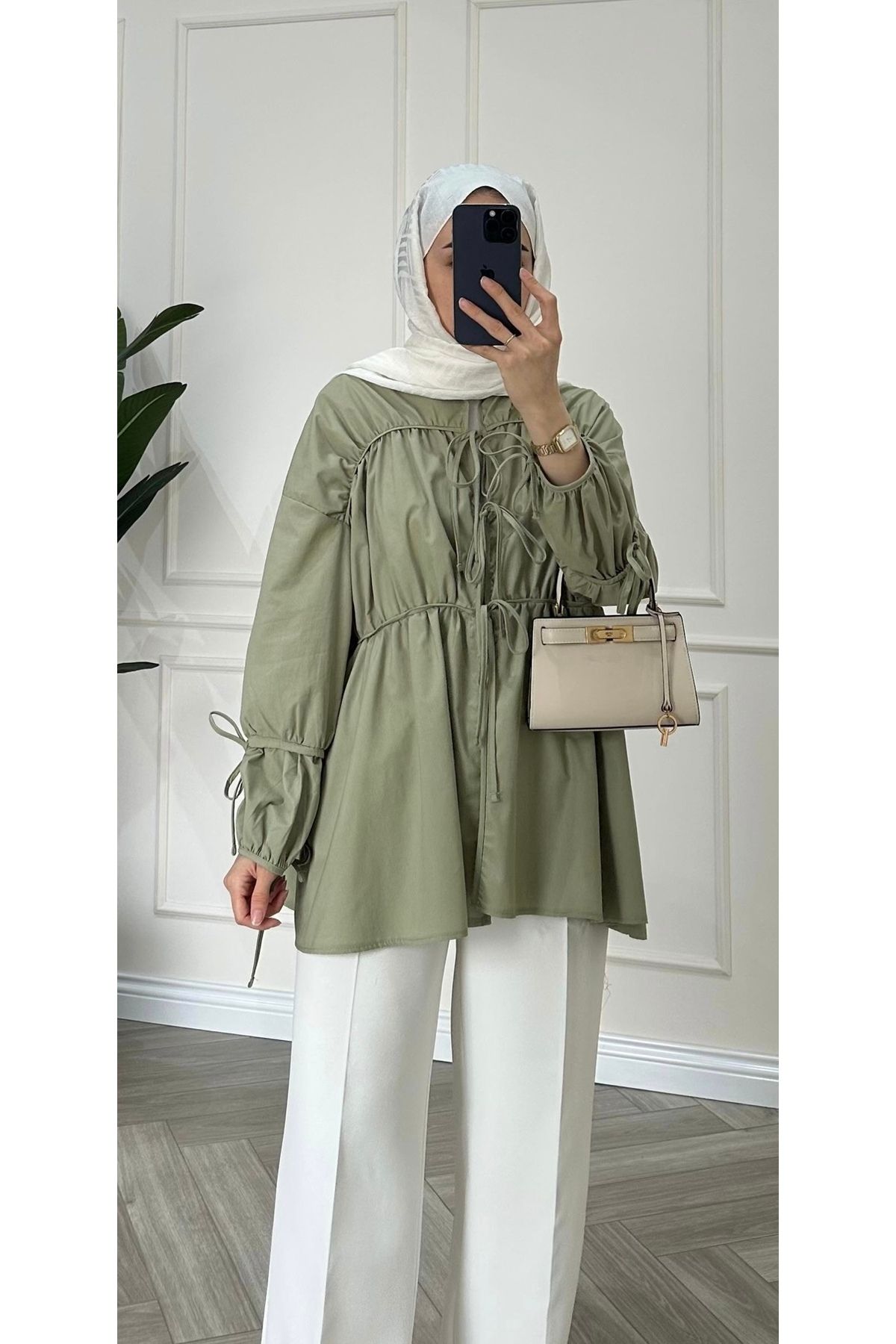 Nuesscollection Fiyonk Detay Tesettür Gömlek