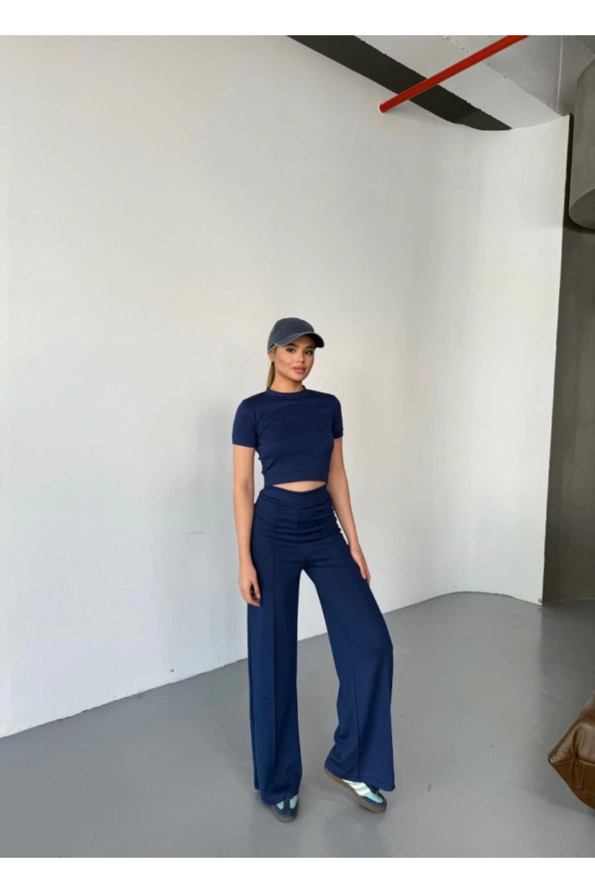 Albayrak Modal Yumuşak Dokulu Kumaş Kısa Kollu Crop Rahat Pantalon Ikili Takım - Lacivert