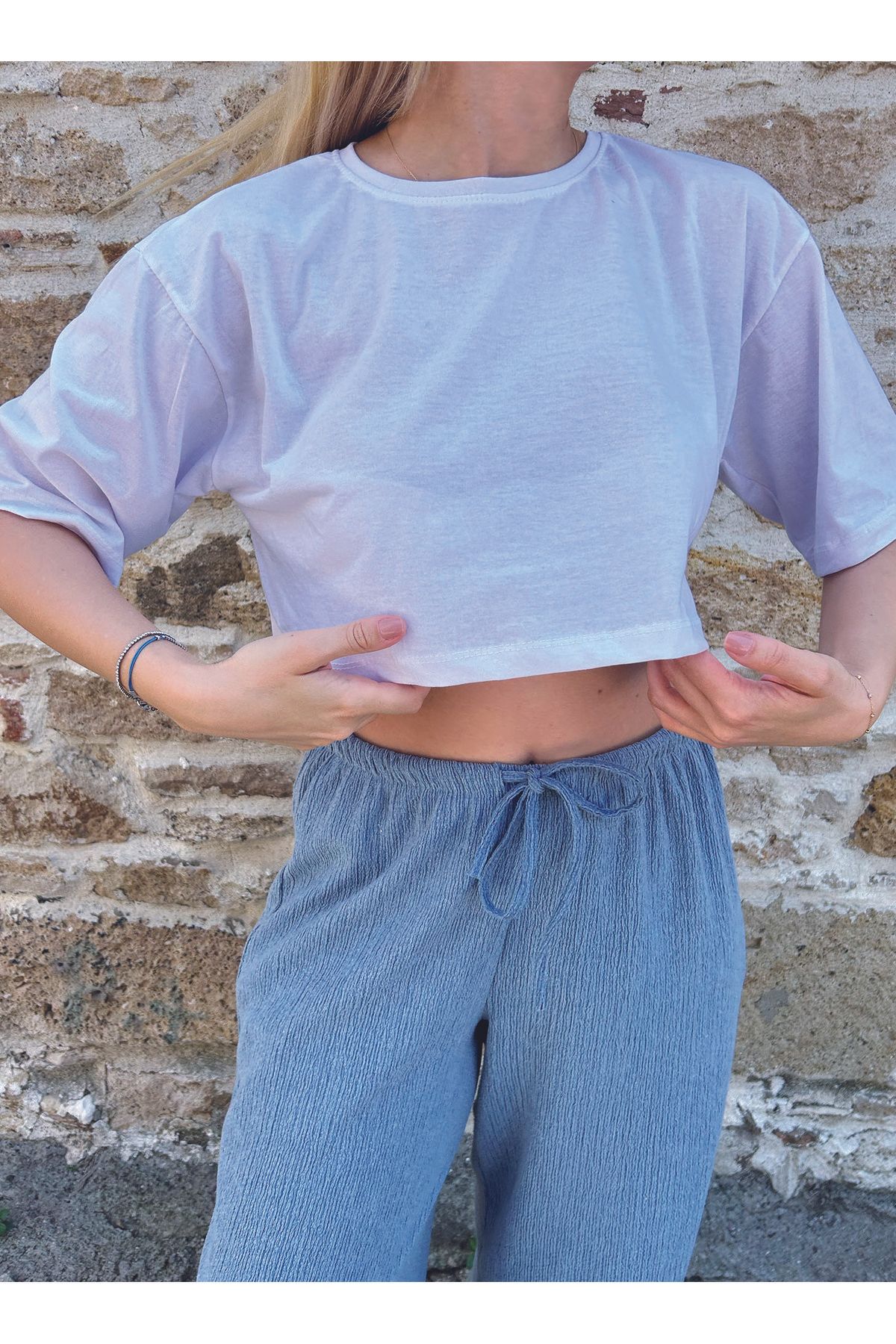 ClubSpaceAstro Kadın Oversize Crop Tişört – Baskısız Düz Model Terletmeyen Kumaş | Minimal ve Zamansız Stil