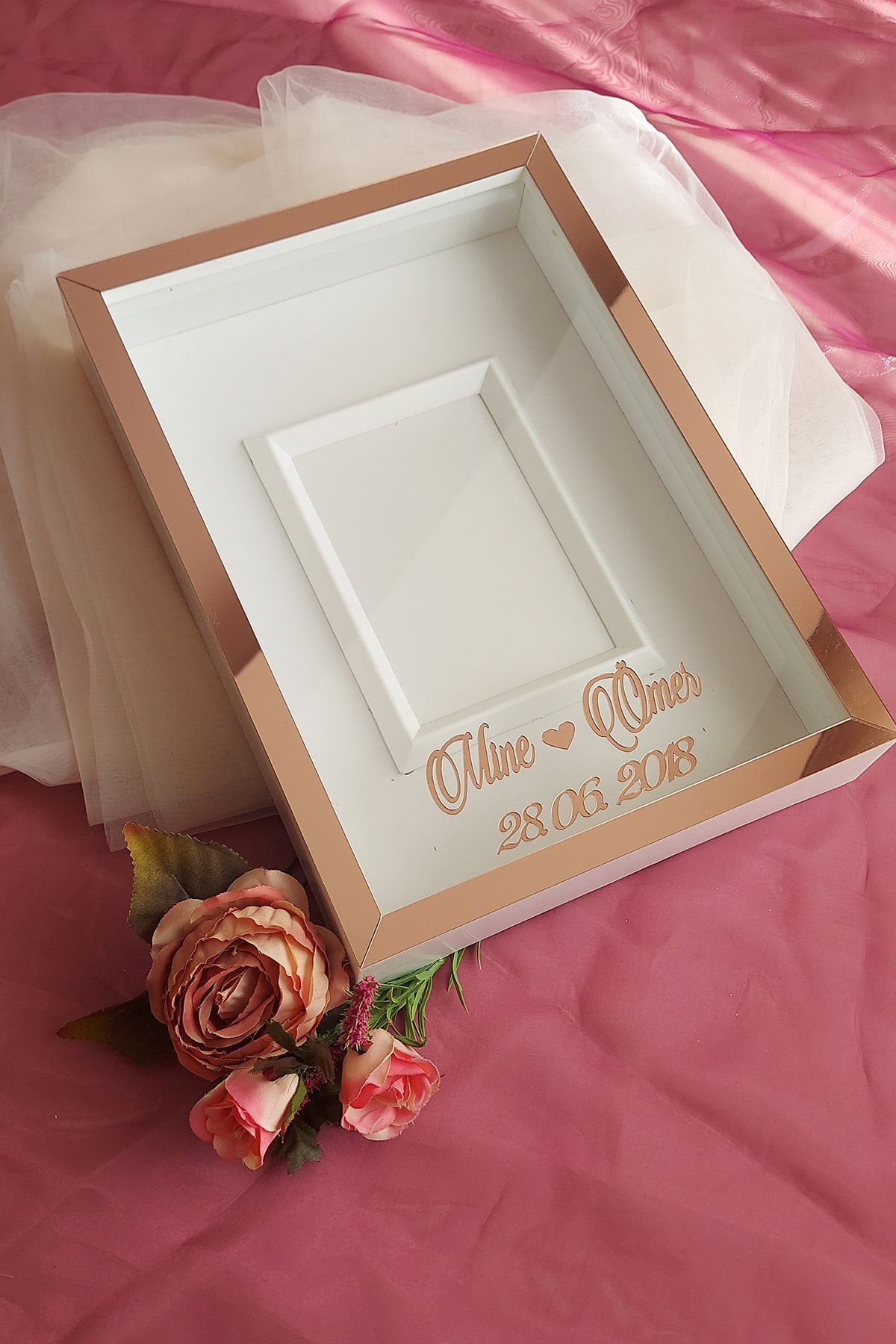 hobicehayaller-25x35 Memory Frame with Name Photo Section!Triangle Slatted Rose Boxes 6