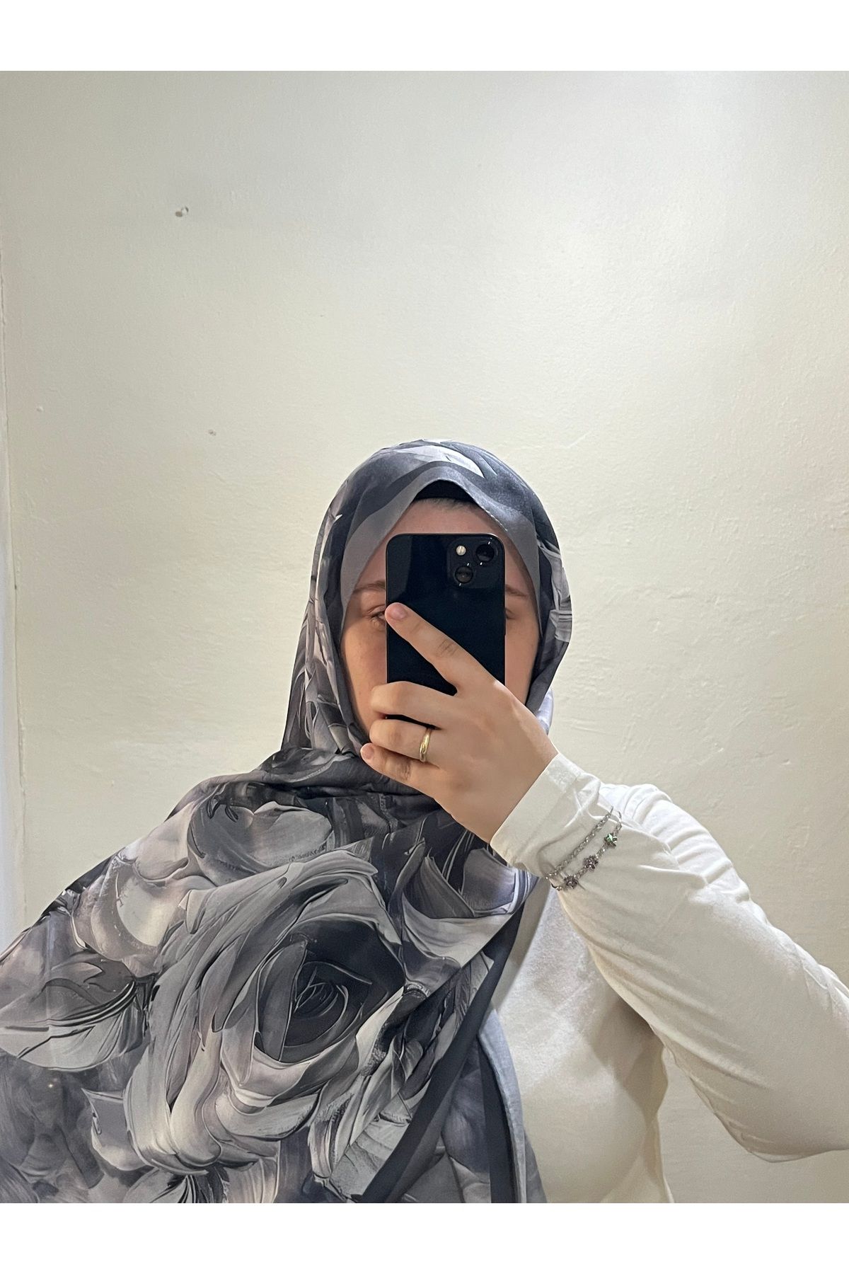 BOUTİCON Kokulu Çiçek Desenli Gri Soft Pamuklu Şal 75x180