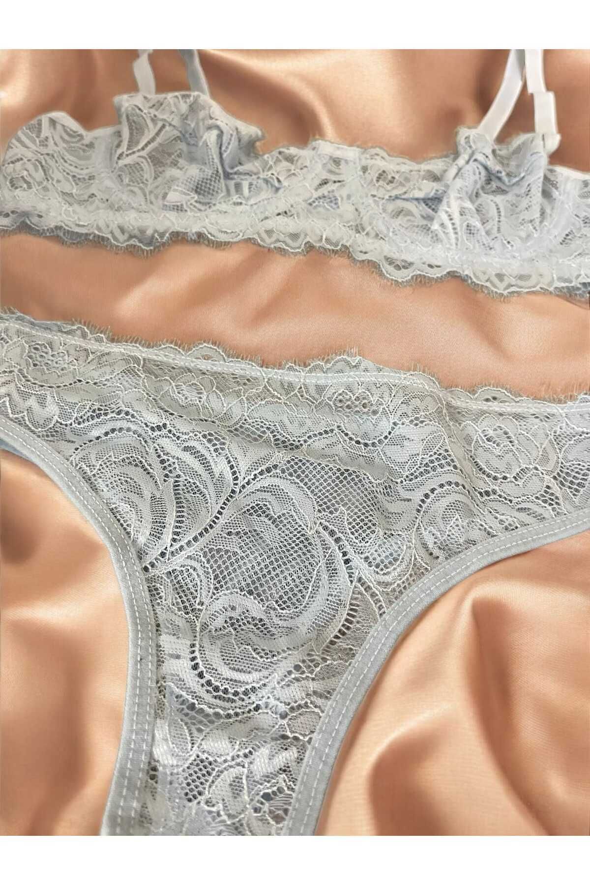 hepimiz alalım Zarif Dantelli Bralet ve String Külot Takımı