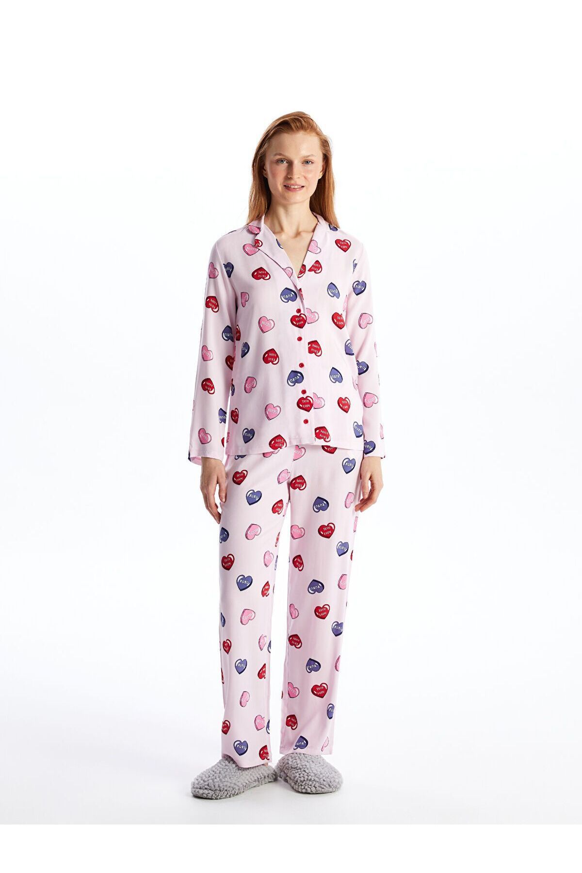 LC Waikiki Gömlek Yaka Baskılı Uzun Kollu Kadın Pijama Takımı