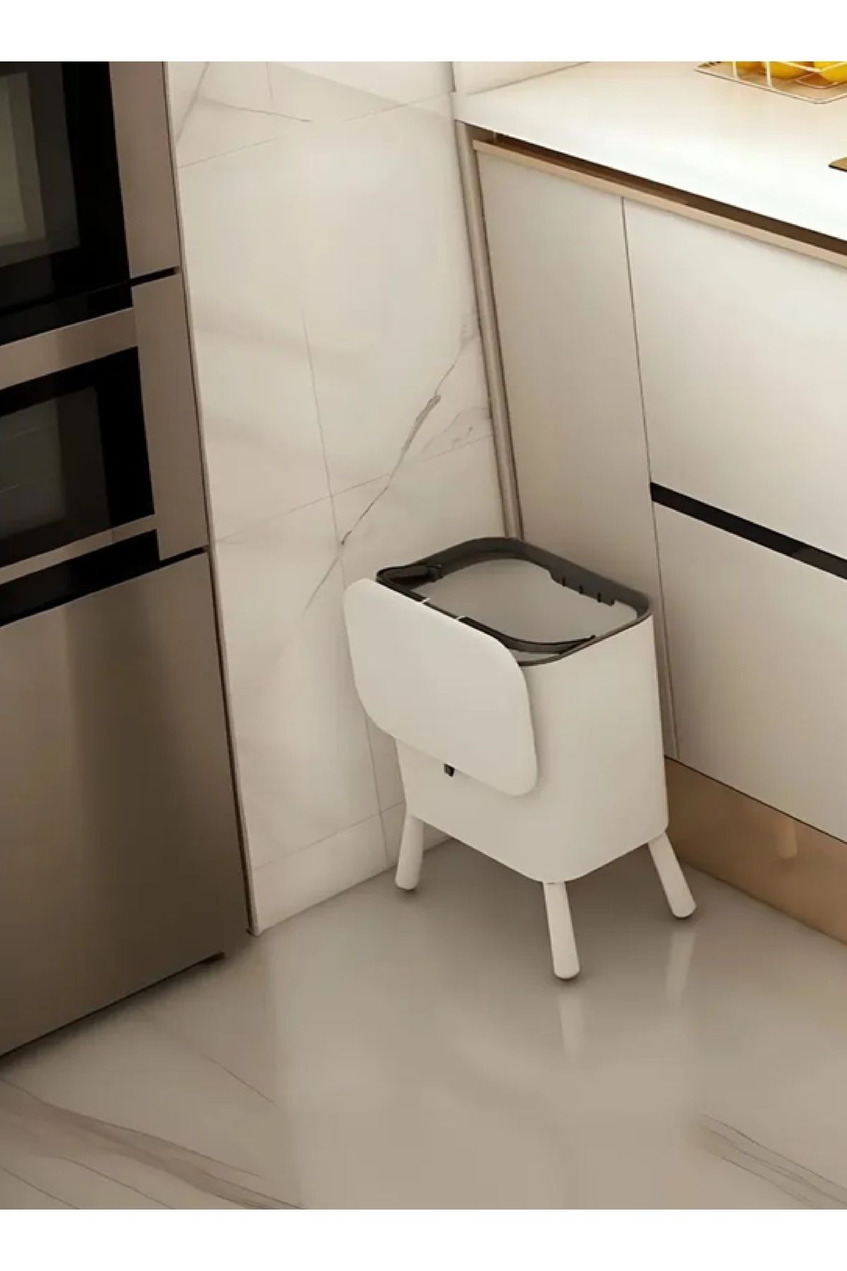 teknotrust 15 Litre Ayaklı Kapaklı Çöp Kovası, Pratik ve Şık Tasarım