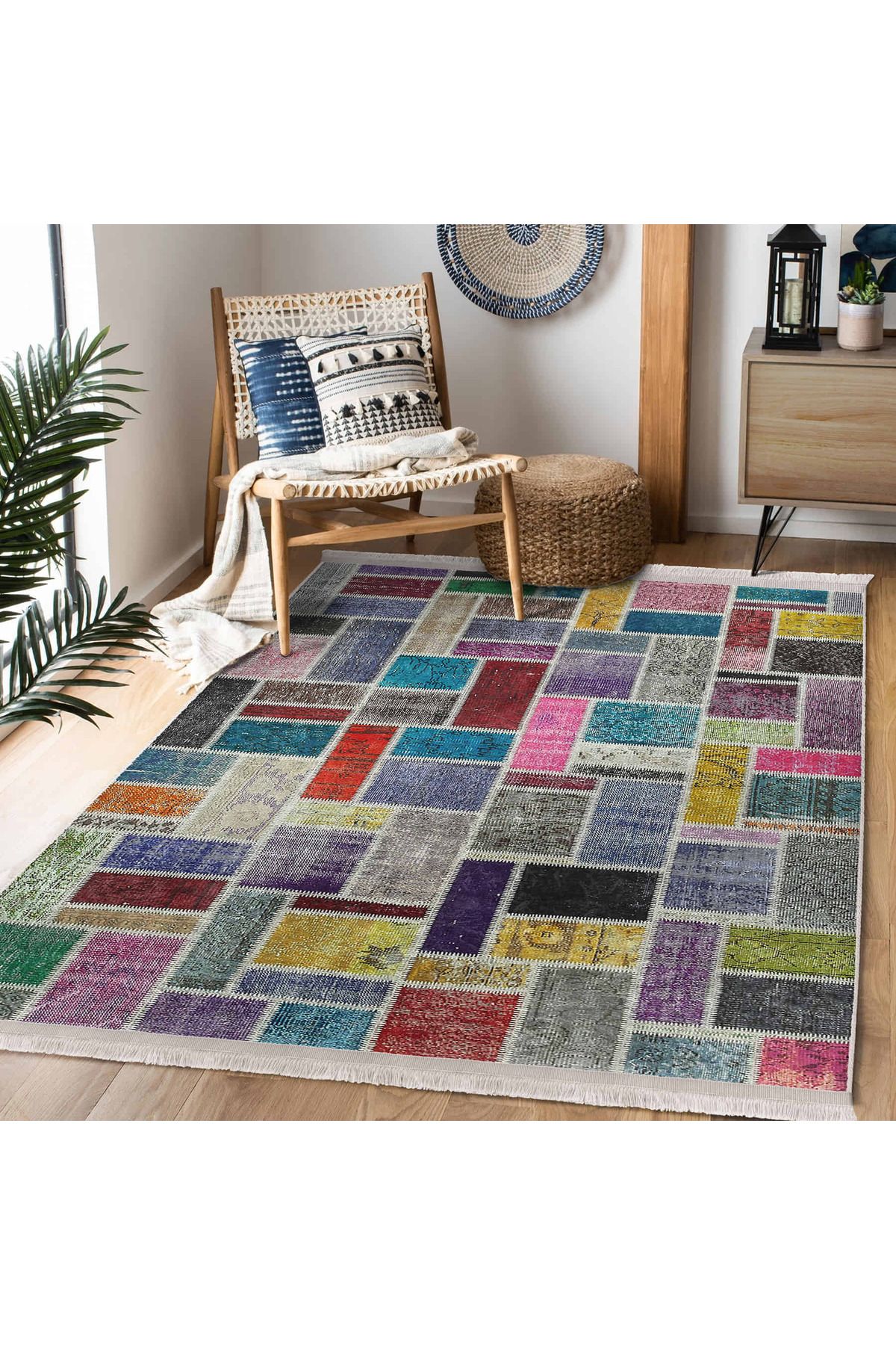 Realhomes Renkli Patchwork Desenli Dikdörtgen Salon Halısı - Yıkanabilir Kaymaz Taban & Şık Tasarım