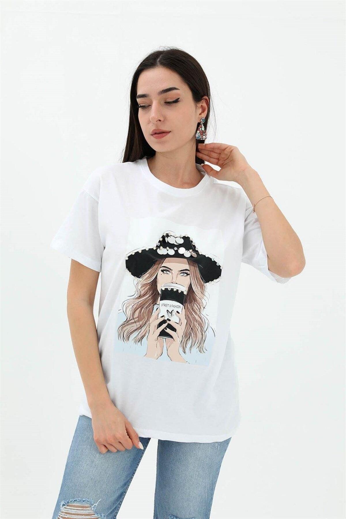 LLOHA Bisiklet Yaka Kovboy Şapkalı Süprem T-shirt - Beyaz