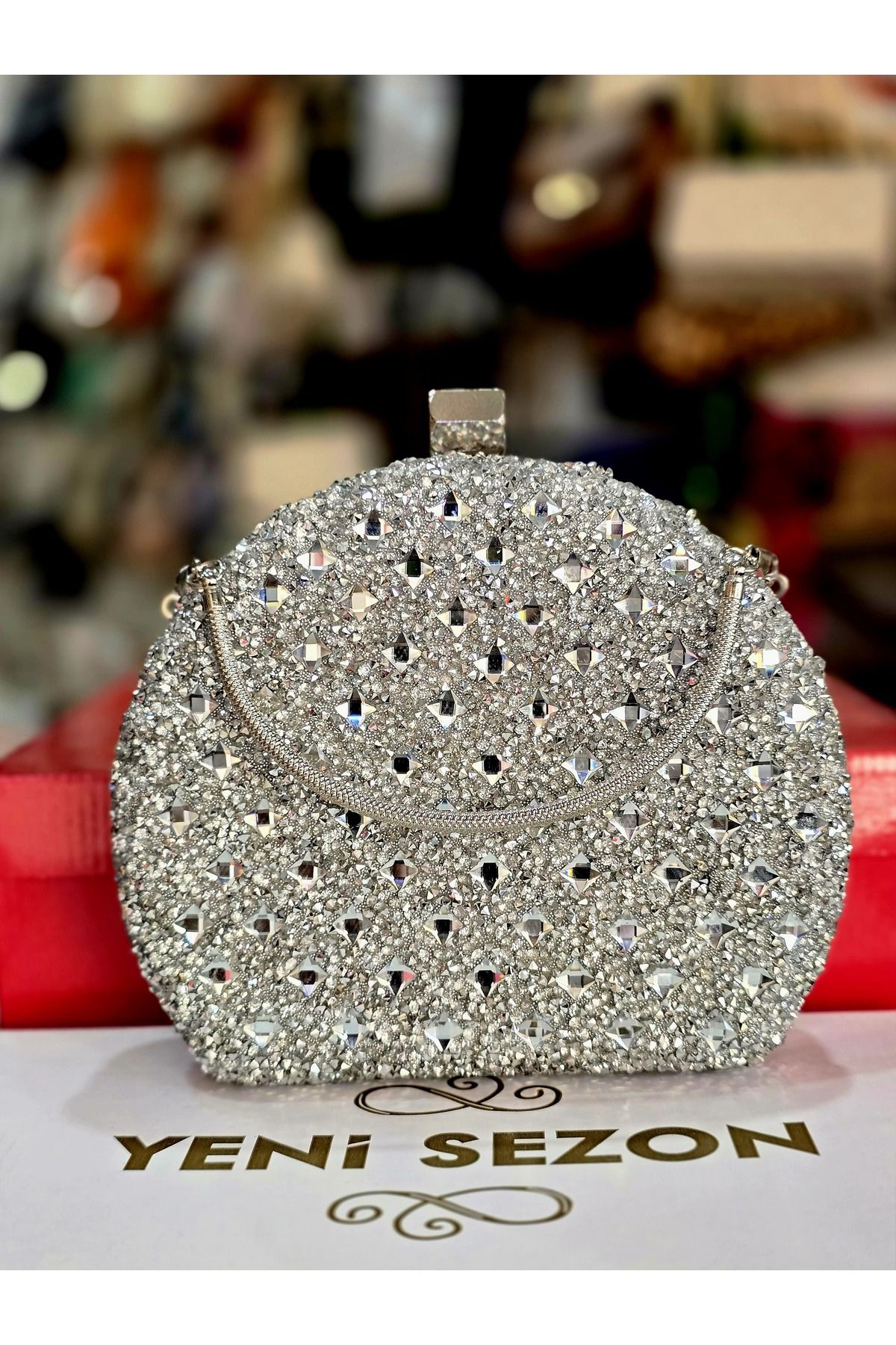 ELMASSY İri Kristal Taşlı Kadın Oval Abiye Çanta