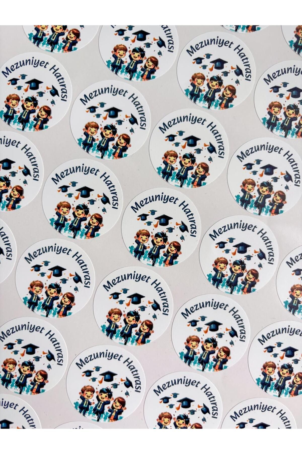 Hayal.kirtasiyesi Mezuniyet Hatırası 48 adet 3,5 cm sticker, yapışkanlı etiket